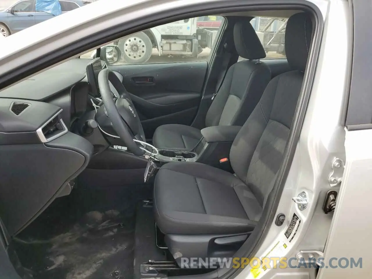 7 fotografías del automóvil dañado 5YFB4MDE0SP259901 TOYOTA COROLLA 2025