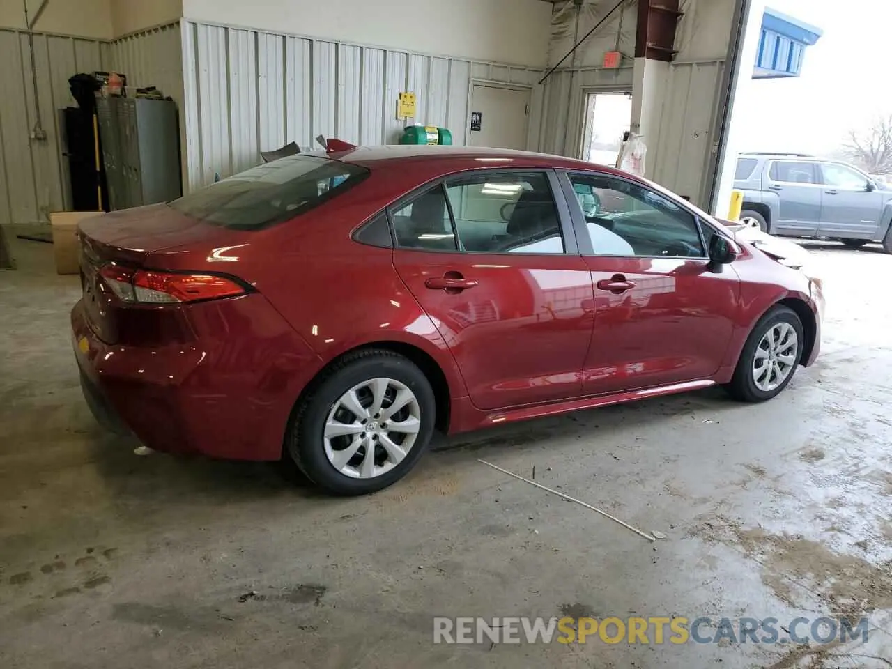 3 fotografías del automóvil dañado 5YFB4MDE0SP269005 TOYOTA COROLLA 2025