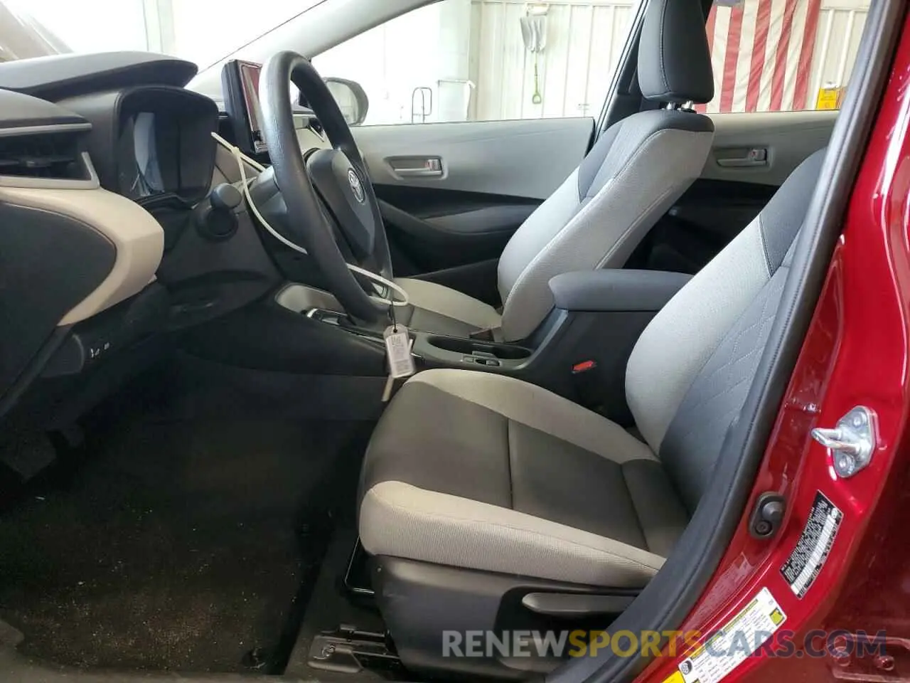 7 fotografías del automóvil dañado 5YFB4MDE0SP269005 TOYOTA COROLLA 2025