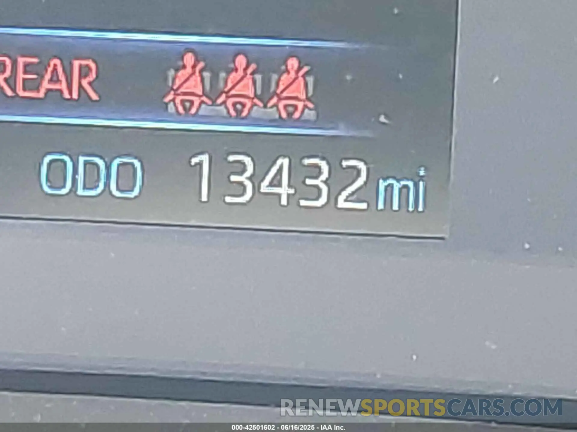 15 fotografías del automóvil dañado 5YFB4MDE1SP229225 TOYOTA COROLLA 2025