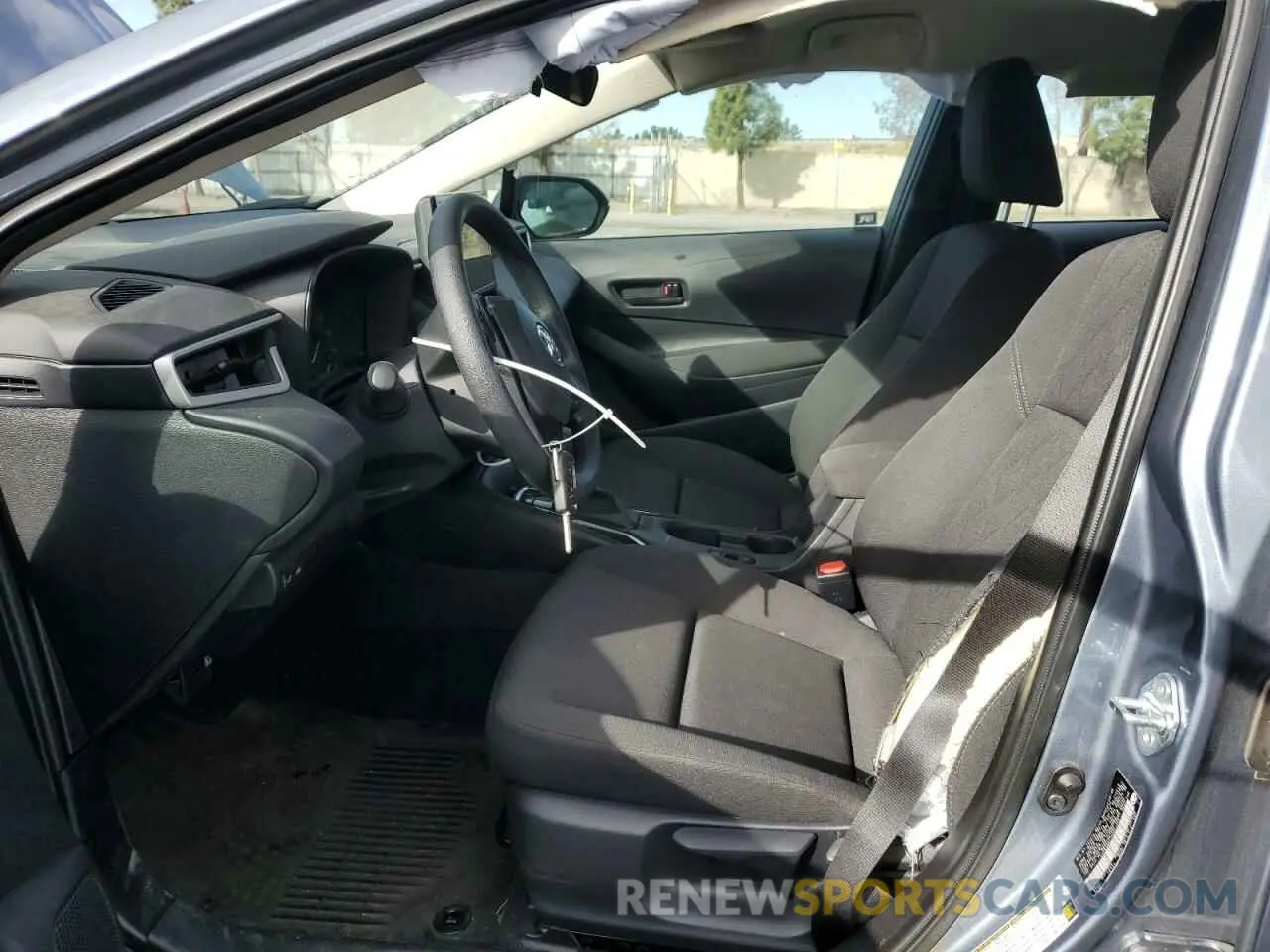 7 fotografías del automóvil dañado 5YFB4MDE1SP241245 TOYOTA COROLLA 2025