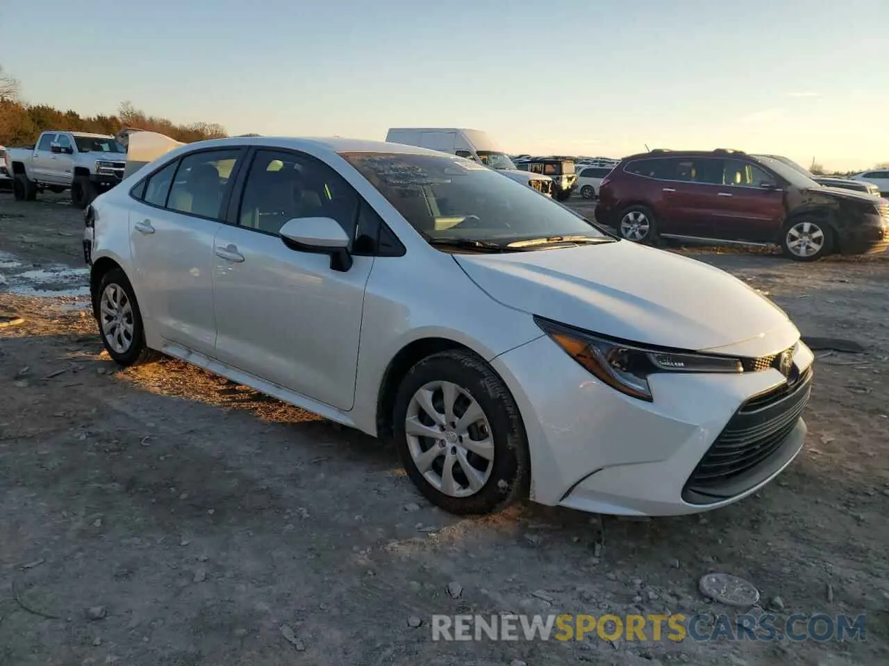 4 fotografías del automóvil dañado 5YFB4MDE1SP249667 TOYOTA COROLLA 2025