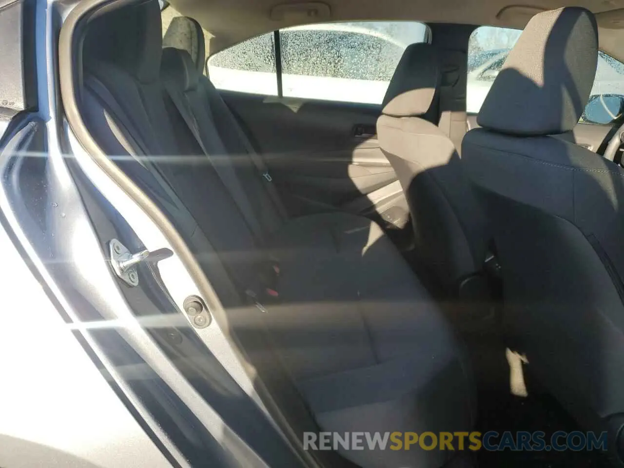10 fotografías del automóvil dañado 5YFB4MDE2SP237379 TOYOTA COROLLA 2025