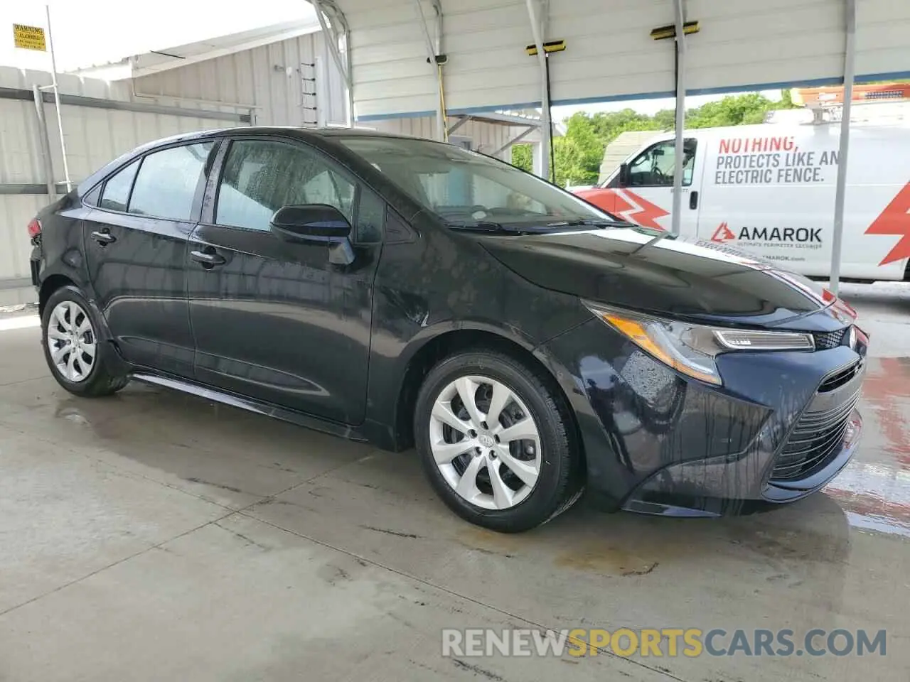 4 fotografías del automóvil dañado 5YFB4MDE2SP268471 TOYOTA COROLLA 2025
