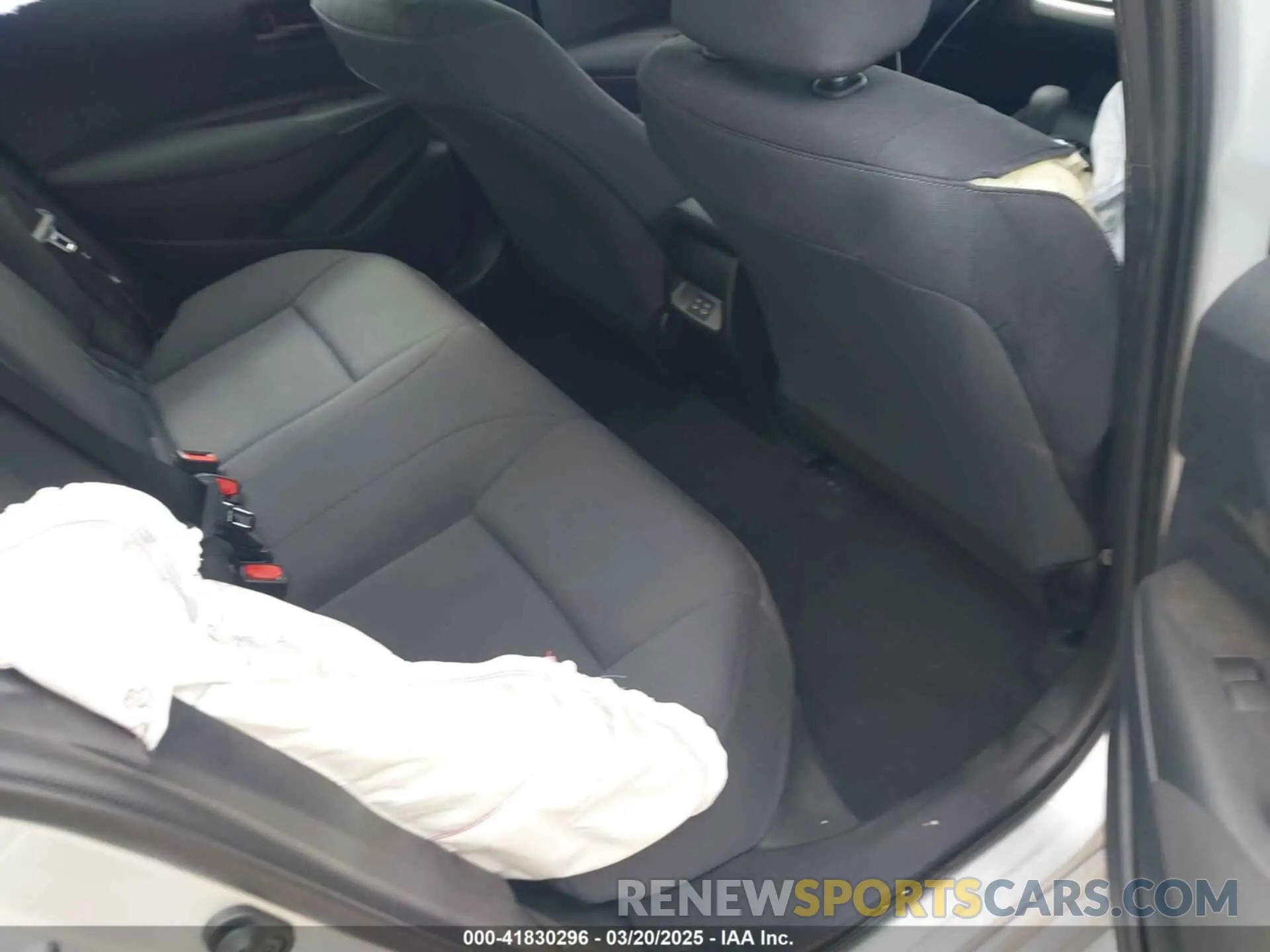 8 fotografías del automóvil dañado 5YFB4MDE2SP277672 TOYOTA COROLLA 2025