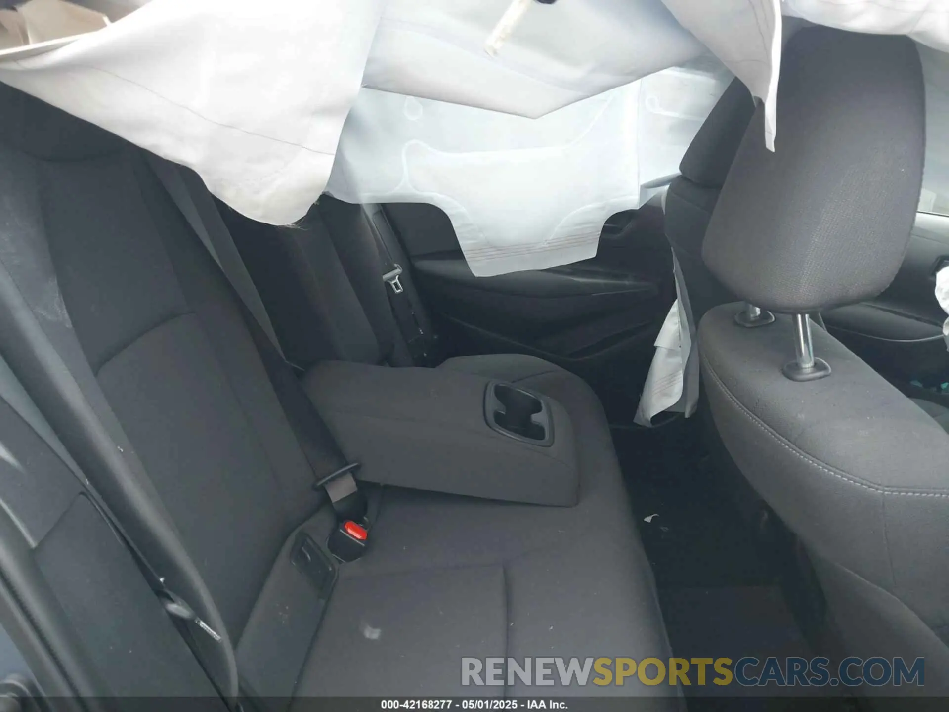 8 fotografías del automóvil dañado 5YFB4MDE2SP284881 TOYOTA COROLLA 2025