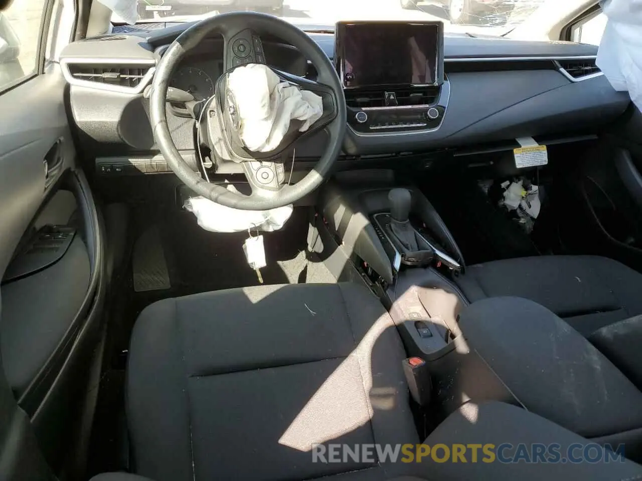 8 fotografías del automóvil dañado 5YFB4MDE4SP254944 TOYOTA COROLLA 2025
