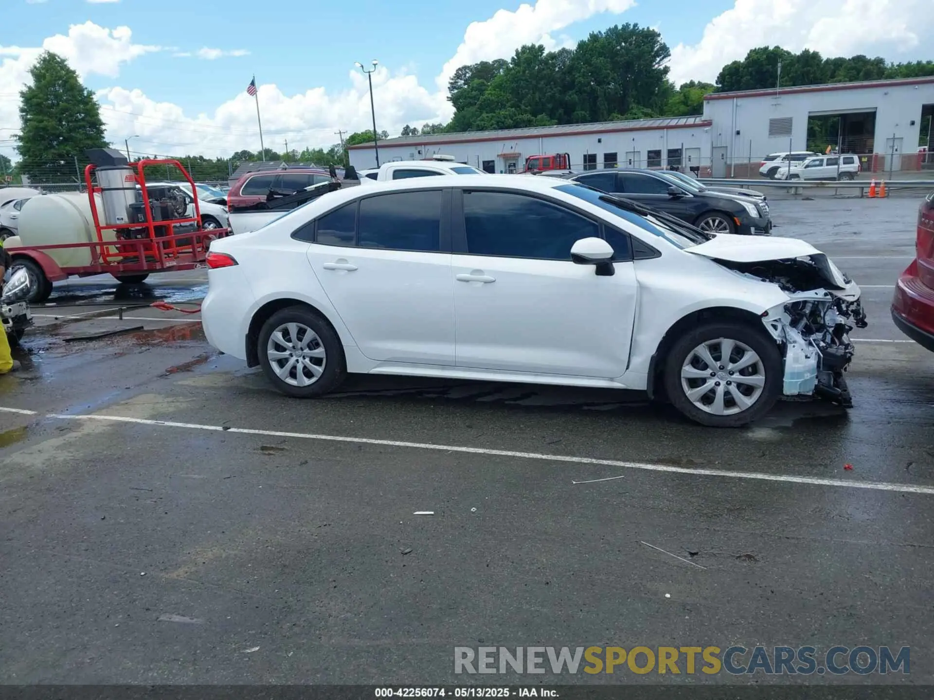 13 fotografías del automóvil dañado 5YFB4MDE4SP276037 TOYOTA COROLLA 2025