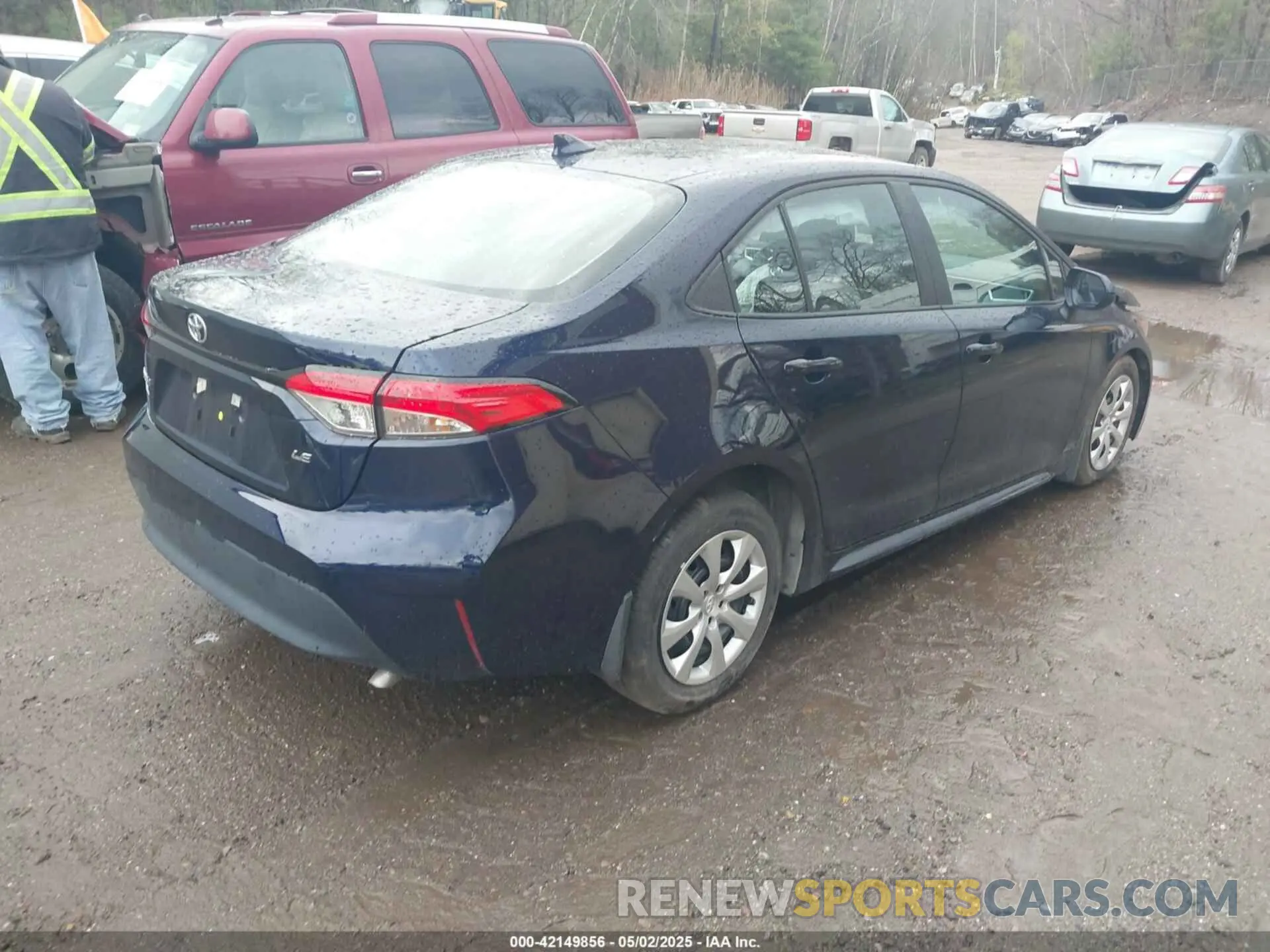 4 fotografías del automóvil dañado 5YFB4MDE6SP247199 TOYOTA COROLLA 2025