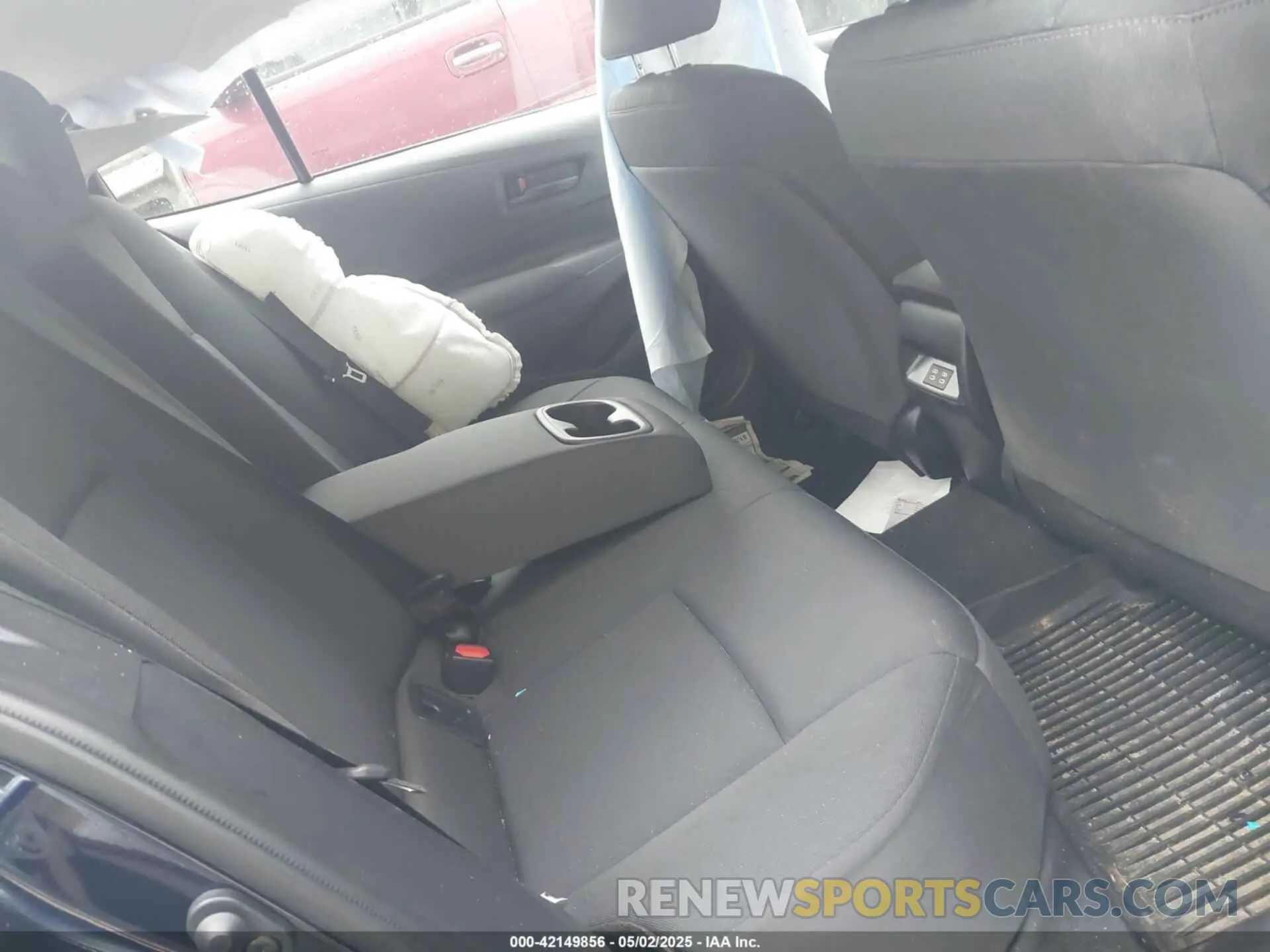 8 fotografías del automóvil dañado 5YFB4MDE6SP247199 TOYOTA COROLLA 2025