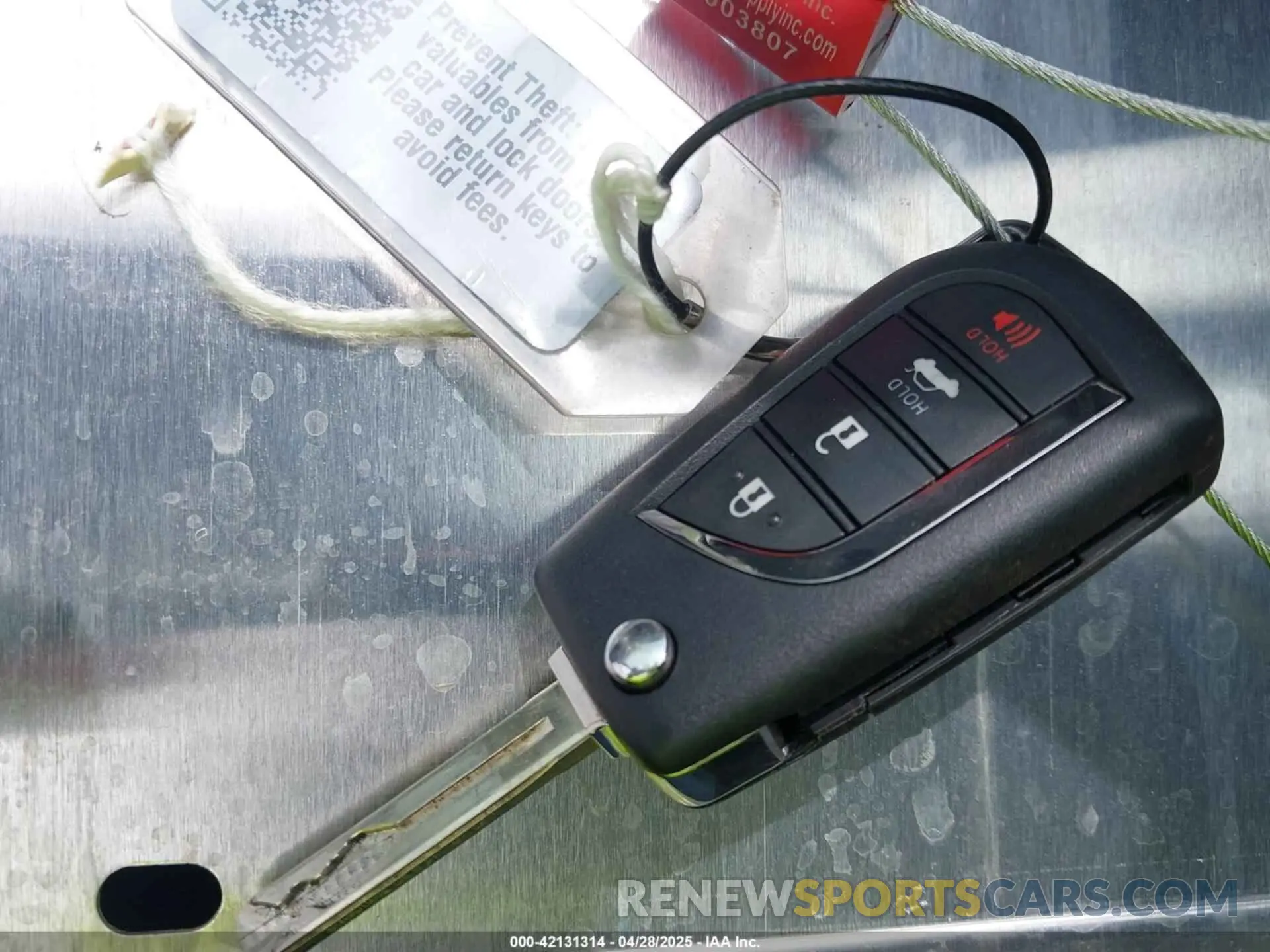 11 fotografías del automóvil dañado 5YFB4MDE6SP256565 TOYOTA COROLLA 2025