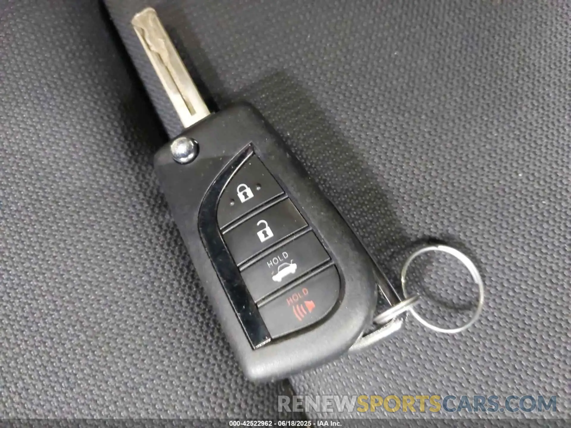 11 fotografías del automóvil dañado 5YFB4MDE7SP233196 TOYOTA COROLLA 2025