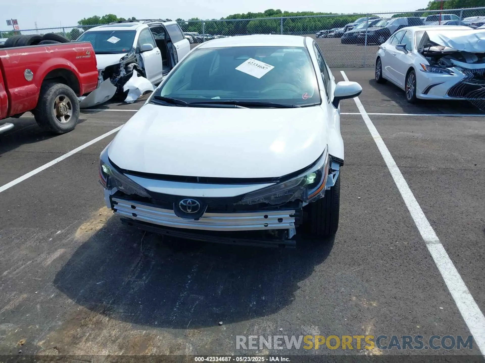 12 fotografías del automóvil dañado 5YFB4MDE7SP266506 TOYOTA COROLLA 2025