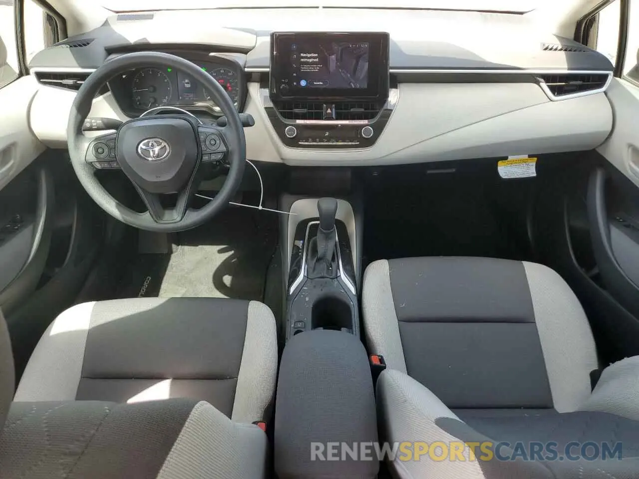 8 fotografías del automóvil dañado 5YFB4MDE9SP239632 TOYOTA COROLLA 2025