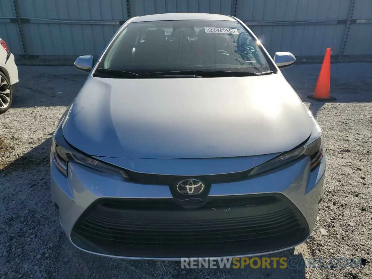 5 fotografías del automóvil dañado 5YFB4MDE9SP244913 TOYOTA COROLLA 2025