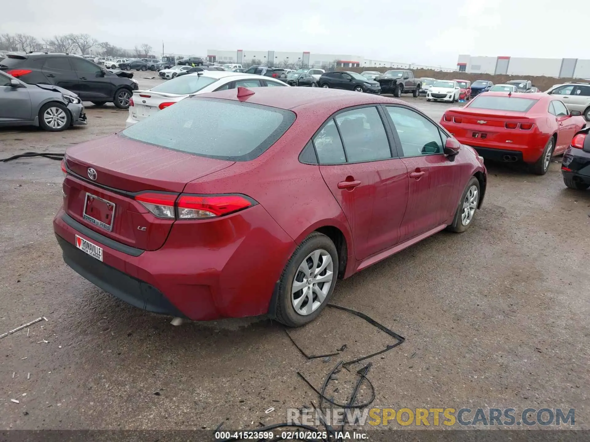 4 fotografías del automóvil dañado 5YFB4MDE9SP246466 TOYOTA COROLLA 2025