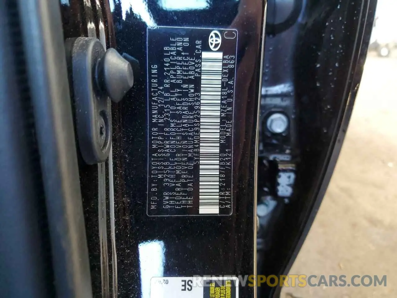 12 fotografías del automóvil dañado 5YFB4MDE9SP259623 TOYOTA COROLLA 2025
