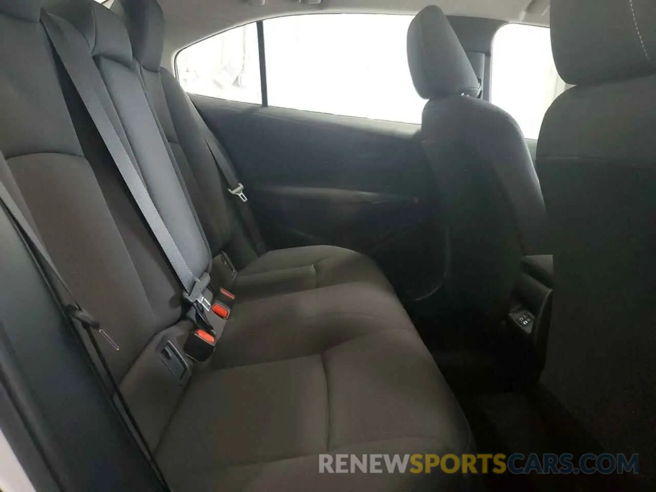 10 fotografías del automóvil dañado 5YFB4MDEXSP242314 TOYOTA COROLLA 2025