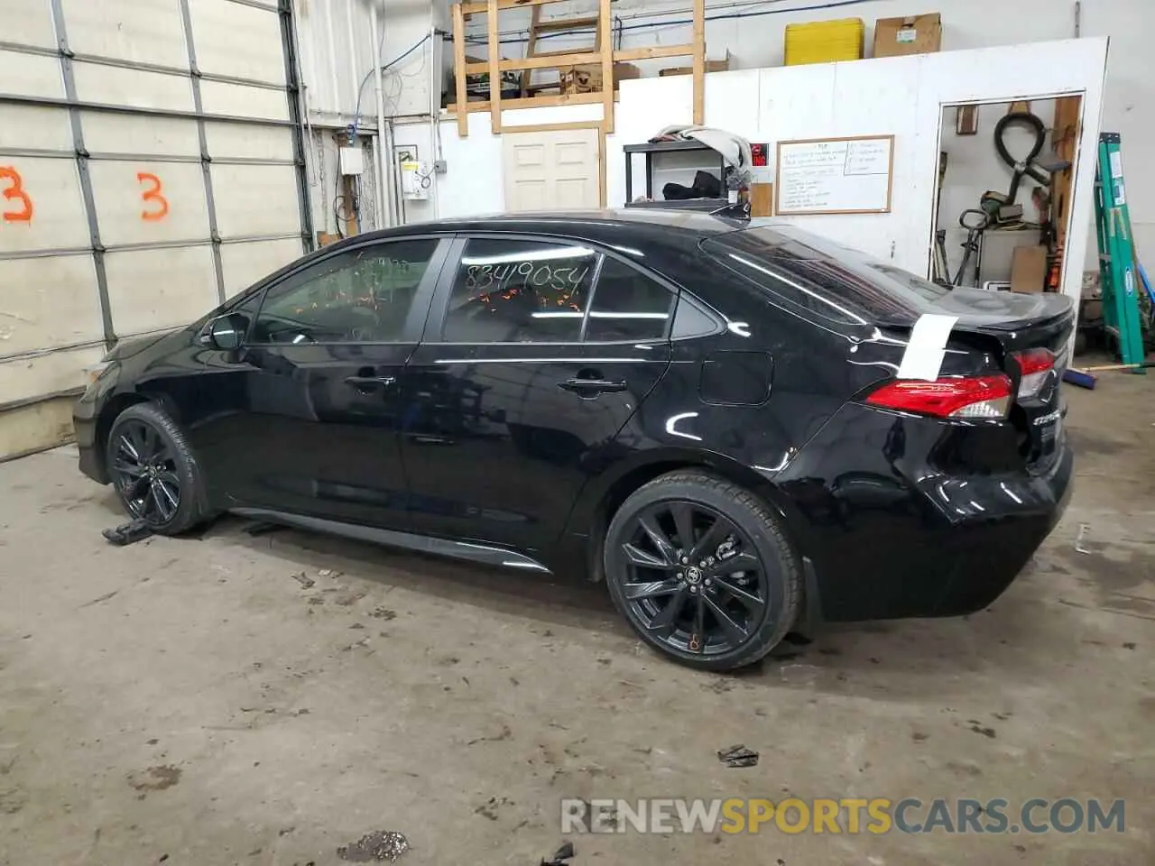 2 fotografías del automóvil dañado 5YFP4MCE4SP219490 TOYOTA COROLLA 2025
