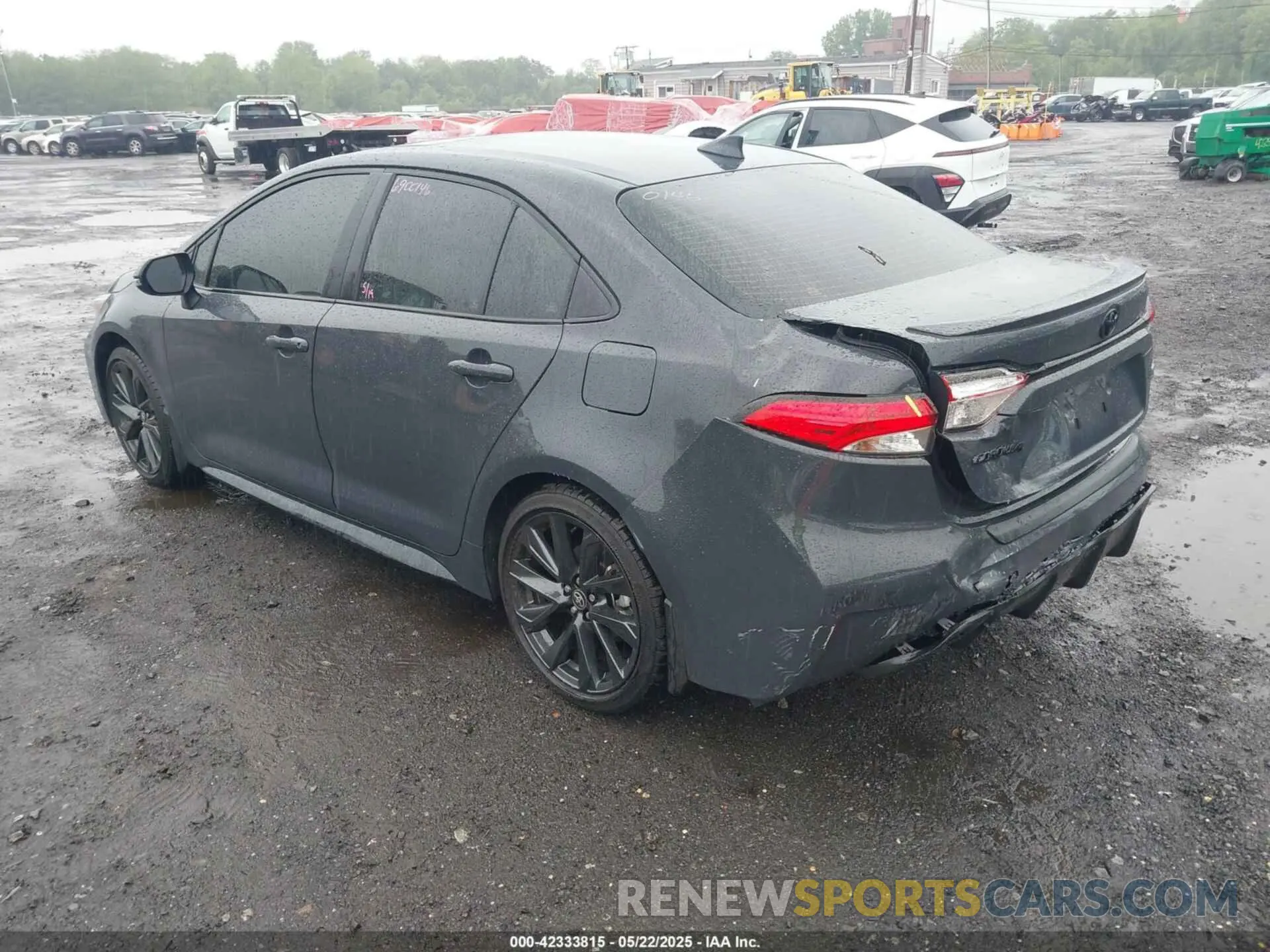 3 fotografías del automóvil dañado 5YFP4MCE9SP218710 TOYOTA COROLLA 2025