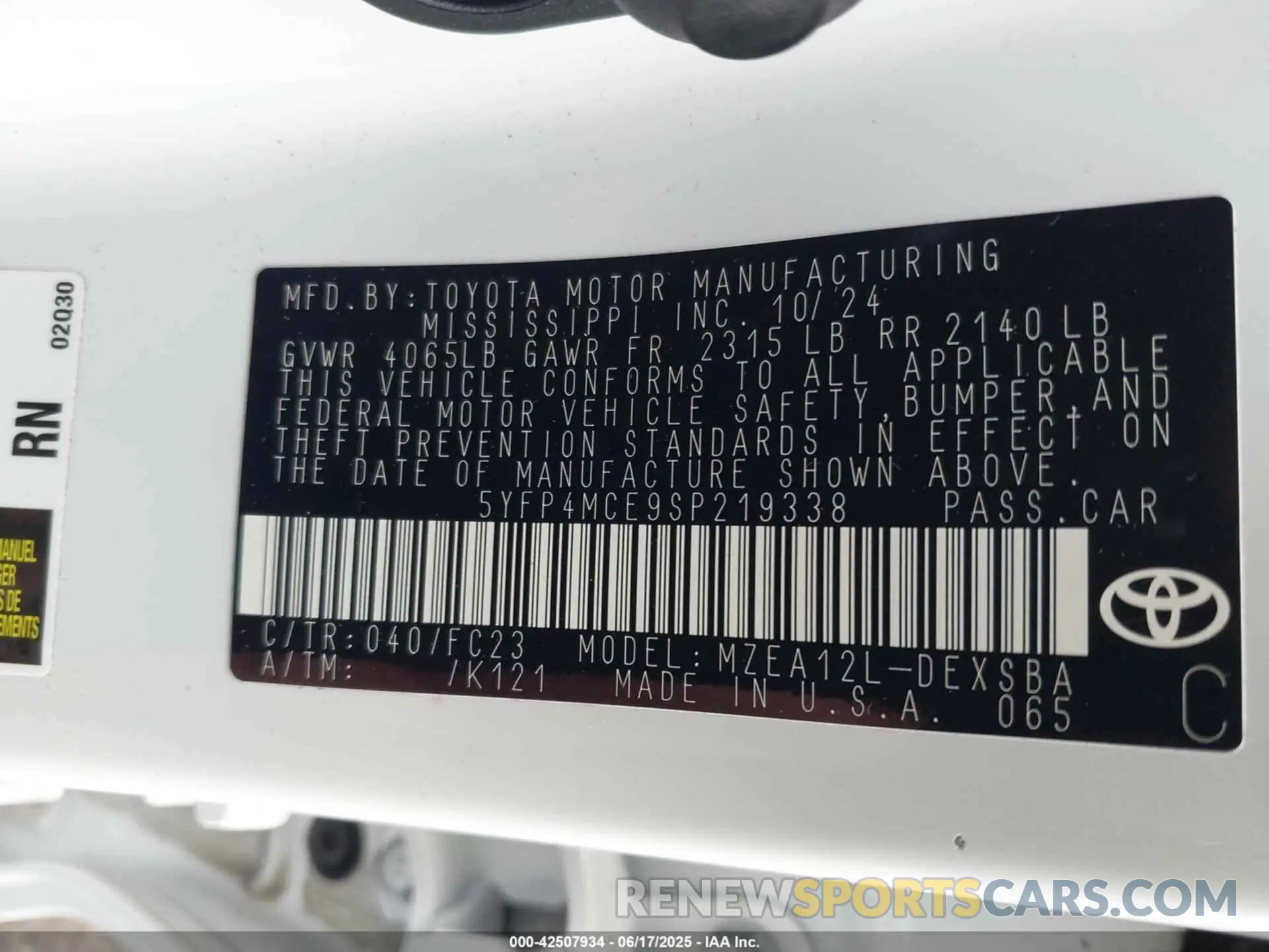 9 fotografías del automóvil dañado 5YFP4MCE9SP219338 TOYOTA COROLLA 2025