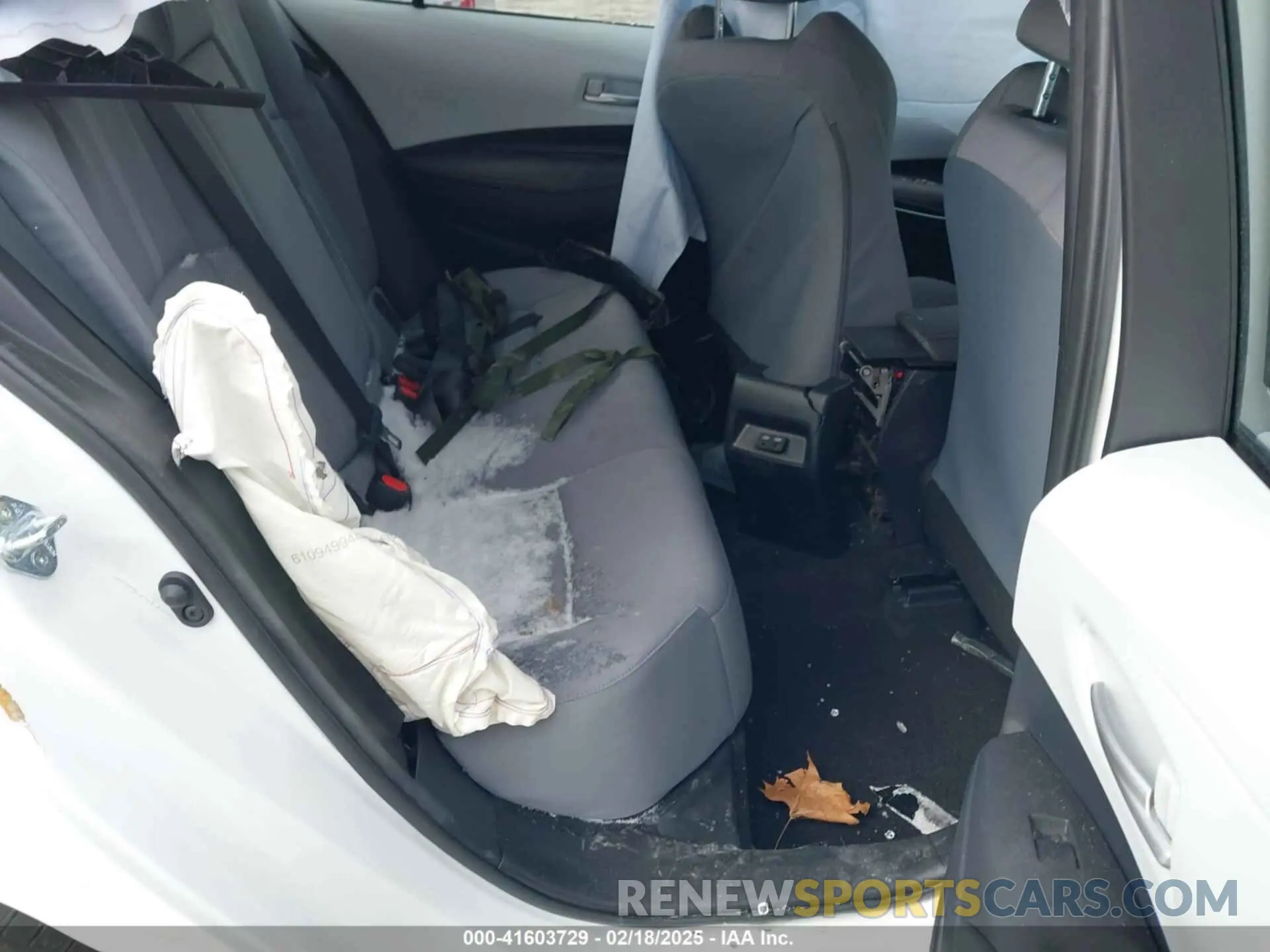 8 fotografías del automóvil dañado 5YFS4MCE3SP219989 TOYOTA COROLLA 2025