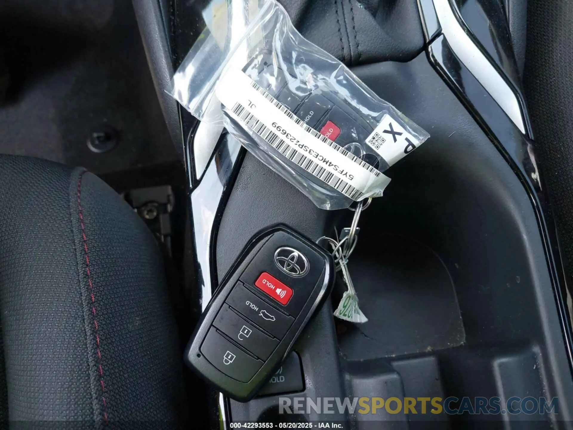 11 fotografías del automóvil dañado 5YFS4MCE3SP223699 TOYOTA COROLLA 2025