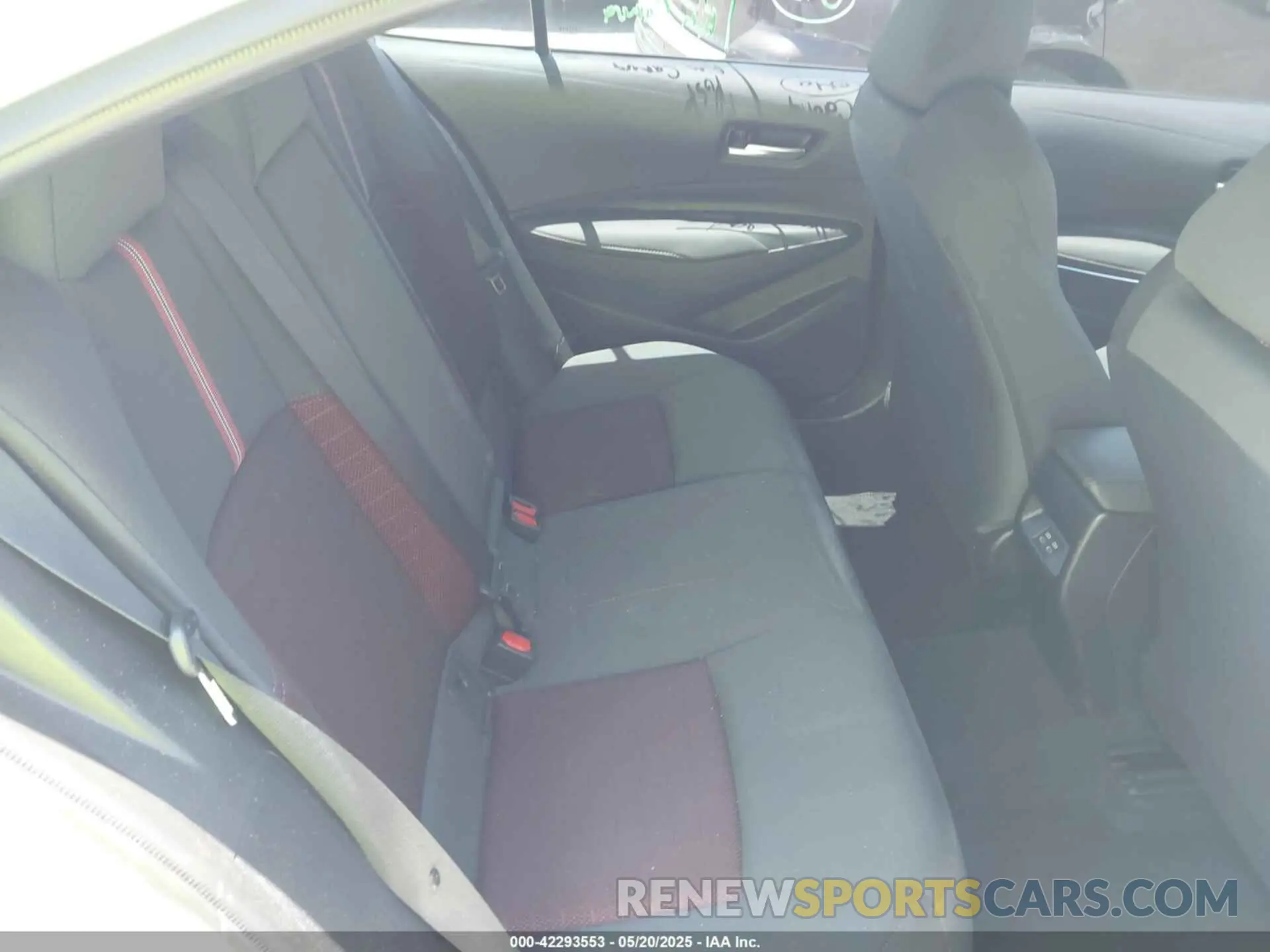 8 fotografías del automóvil dañado 5YFS4MCE3SP223699 TOYOTA COROLLA 2025