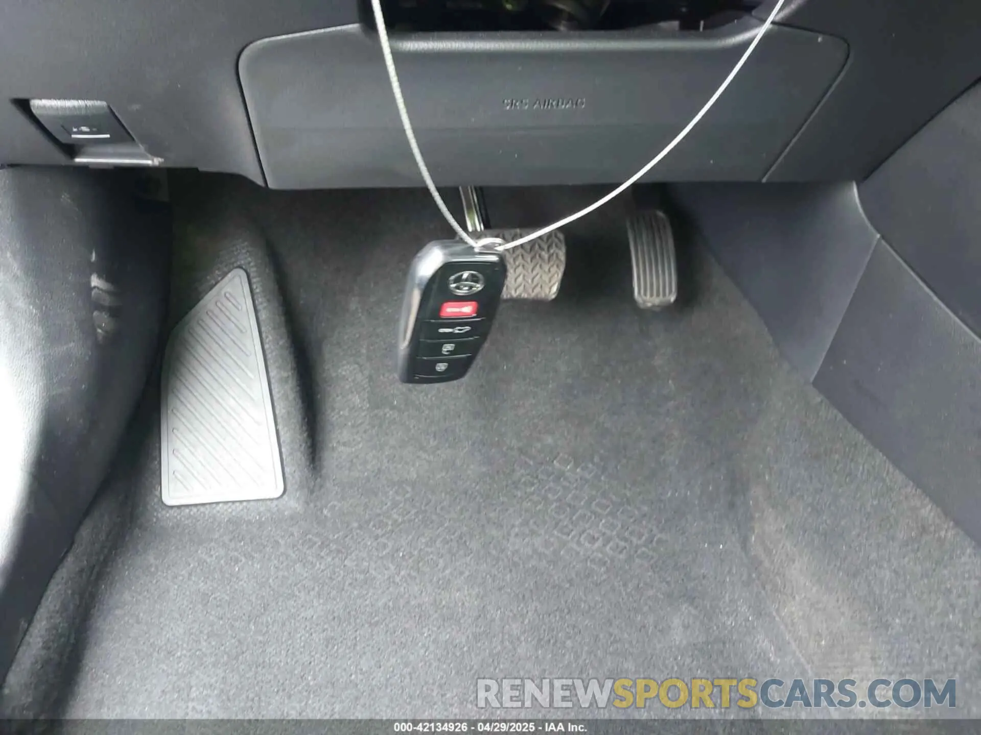 11 fotografías del automóvil dañado 5YFS4MCE3SP225968 TOYOTA COROLLA 2025