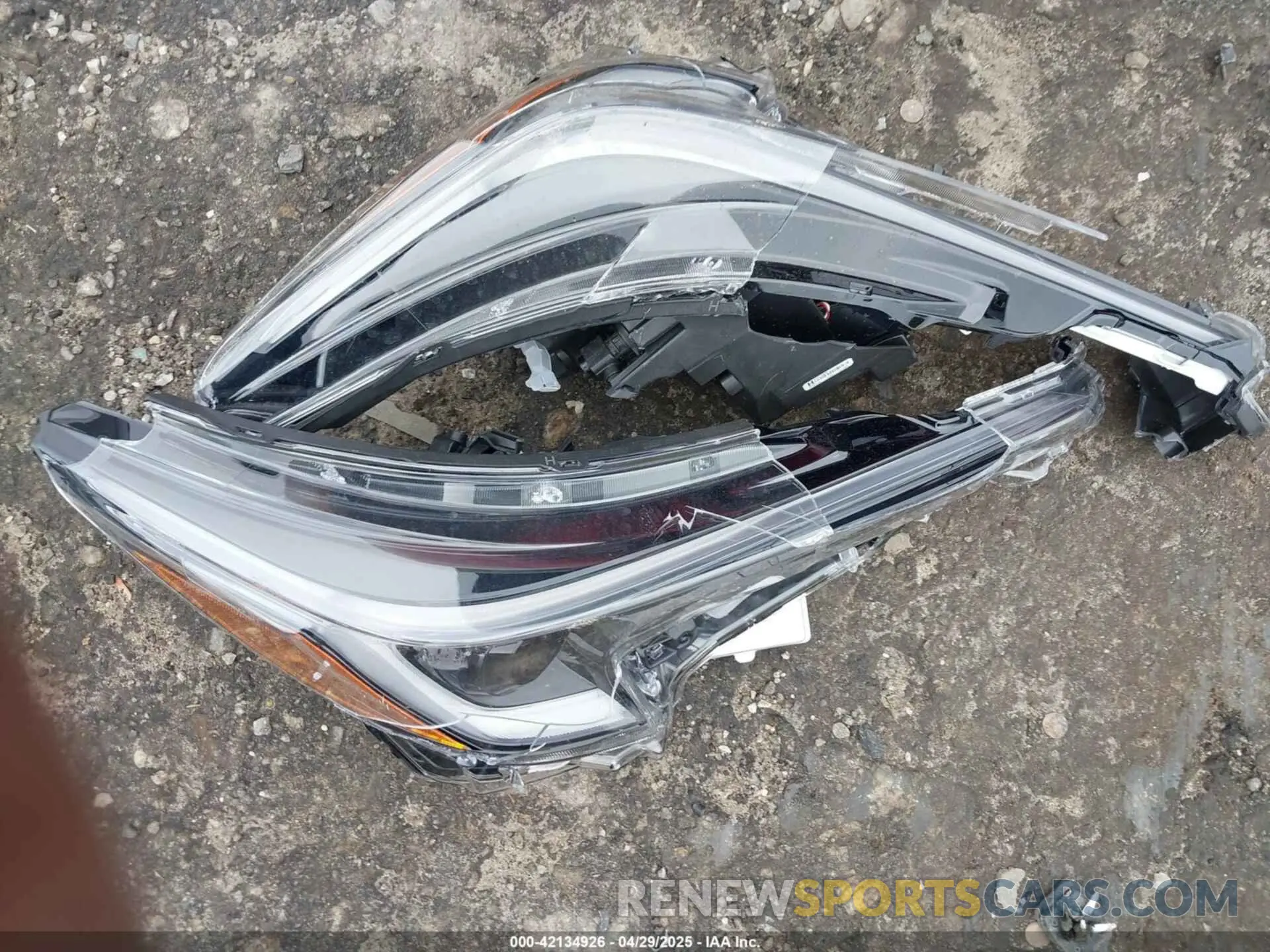 12 fotografías del automóvil dañado 5YFS4MCE3SP225968 TOYOTA COROLLA 2025