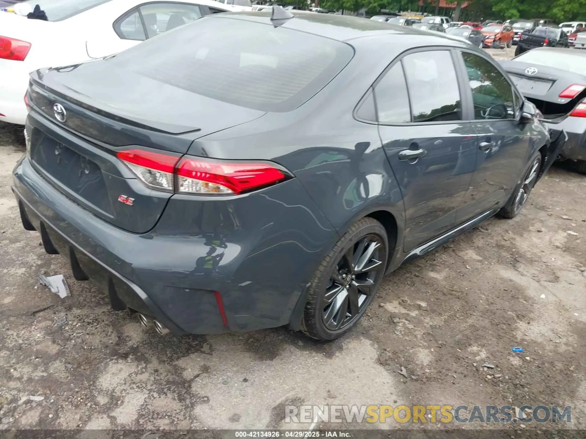 4 fotografías del automóvil dañado 5YFS4MCE3SP225968 TOYOTA COROLLA 2025