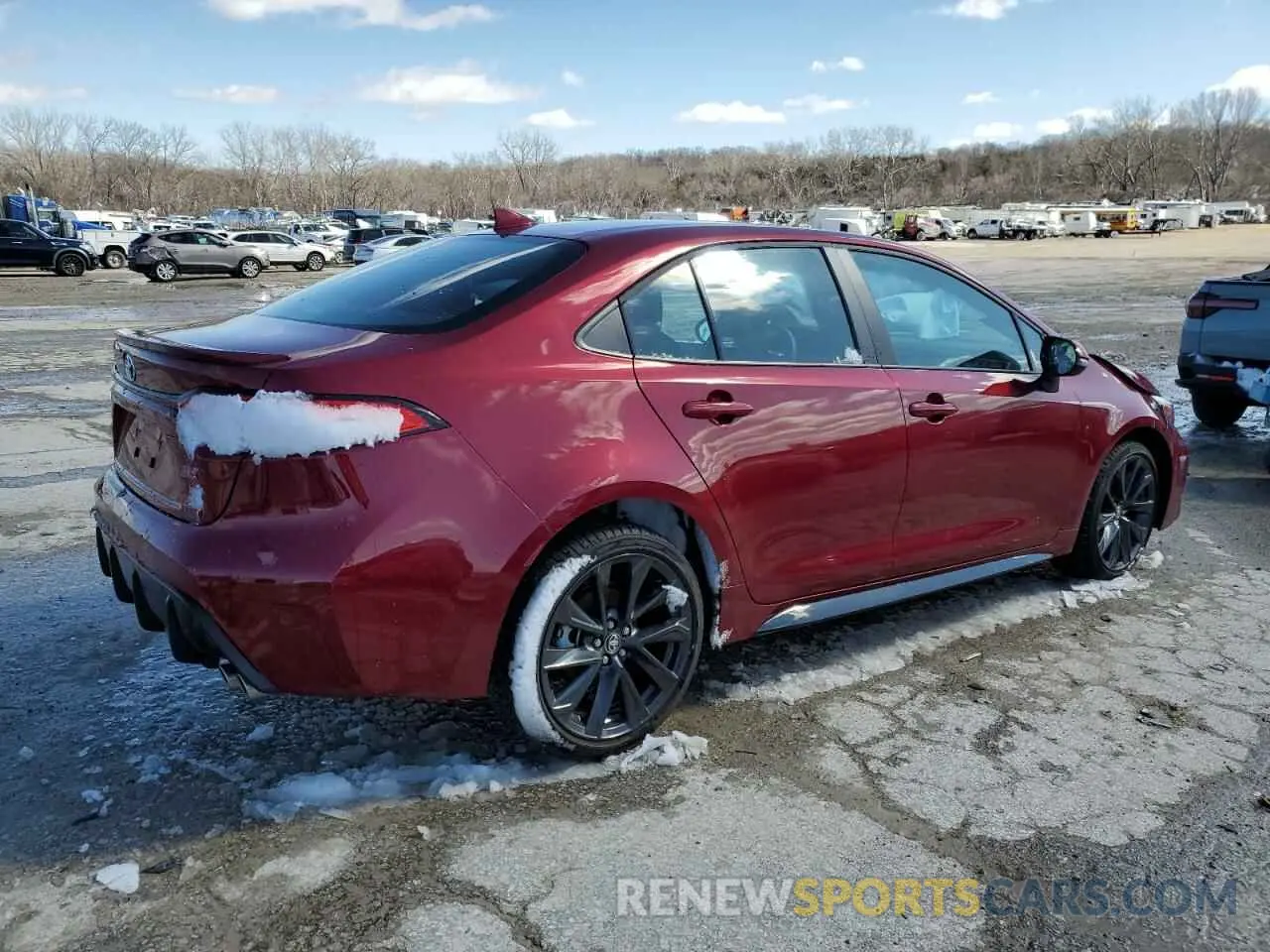 3 fotografías del automóvil dañado 5YFS4MCE4SP223856 TOYOTA COROLLA 2025