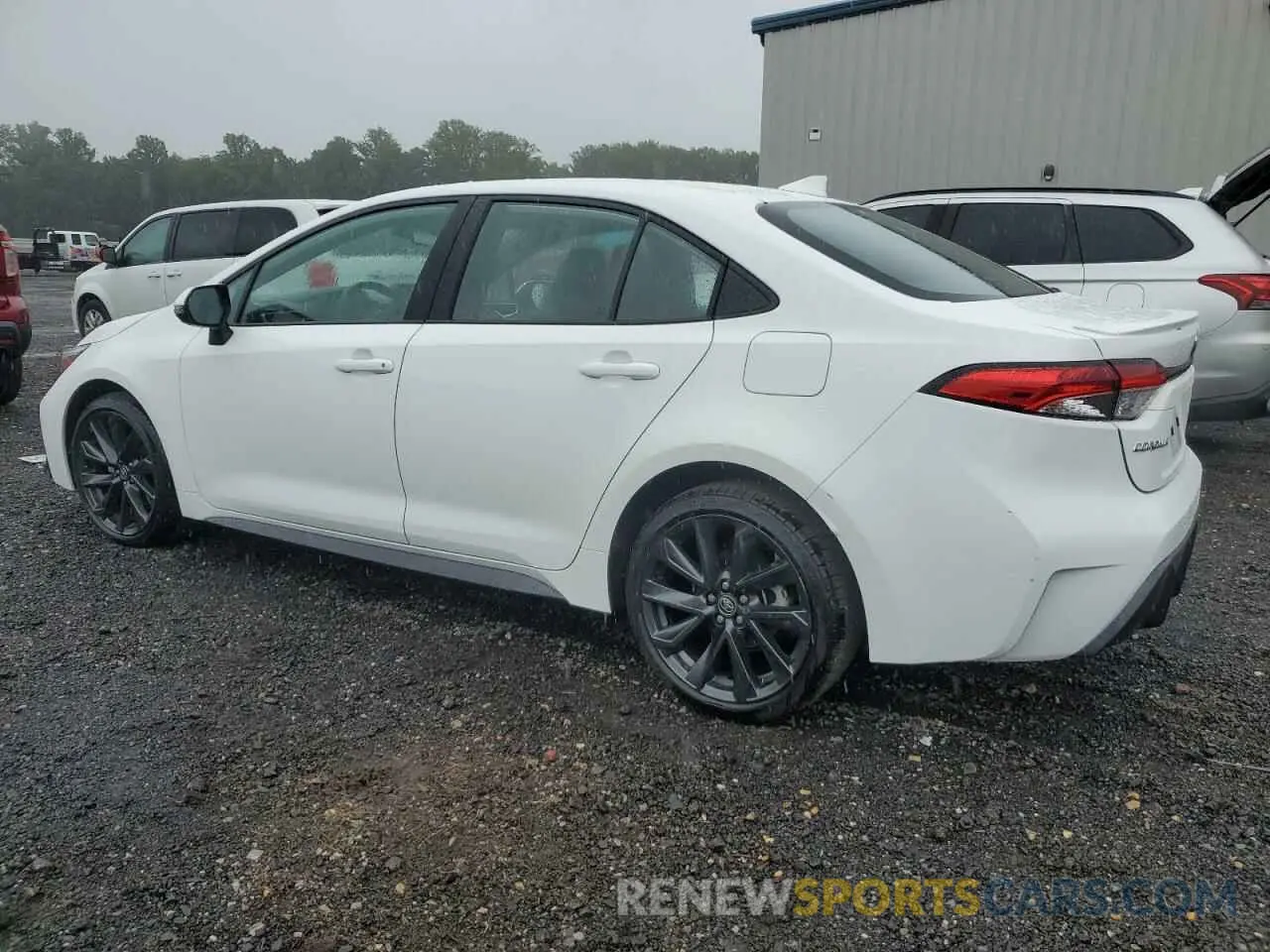 2 fotografías del automóvil dañado 5YFS4MCE6SP221770 TOYOTA COROLLA 2025