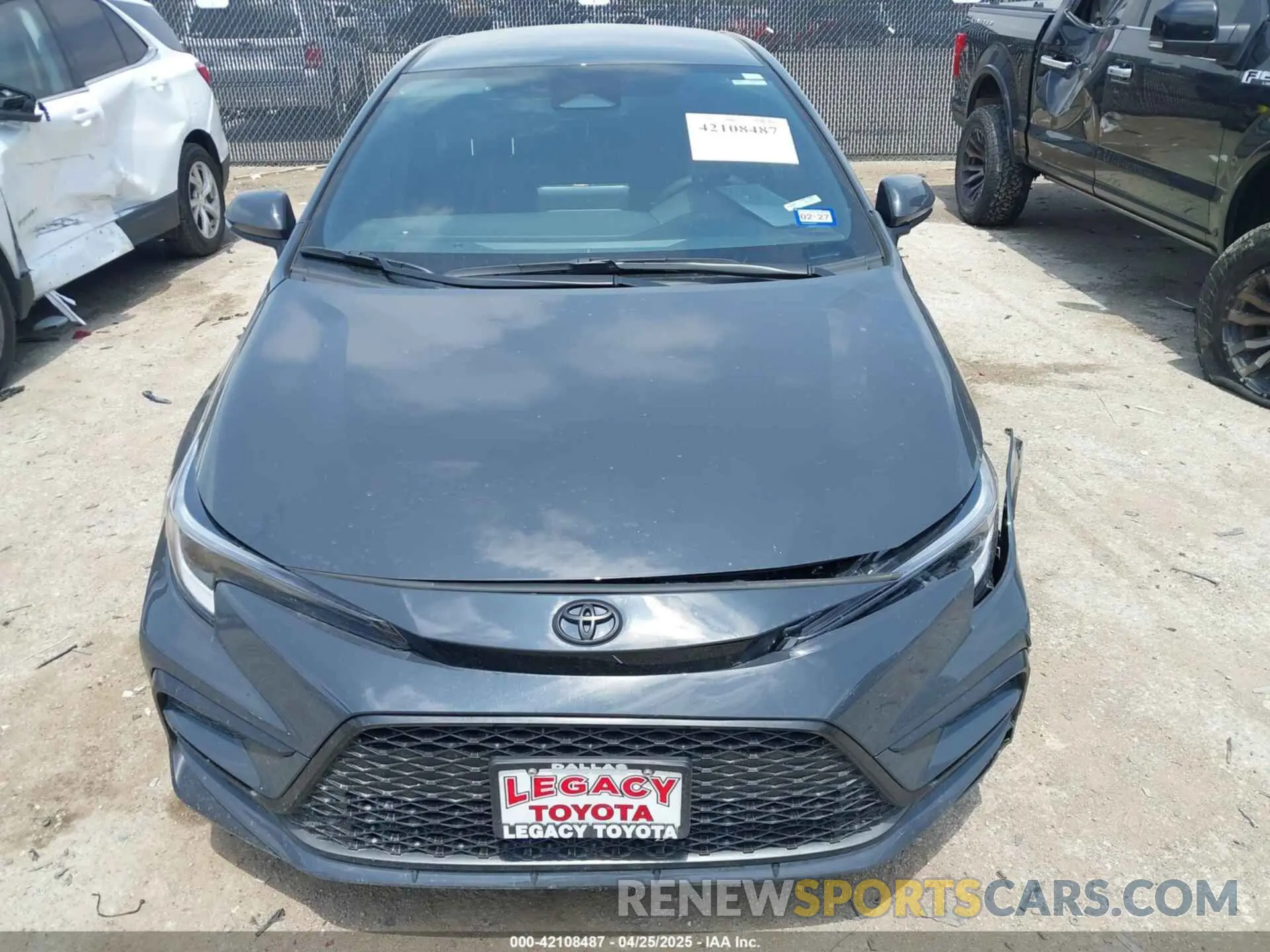 12 fotografías del automóvil dañado 5YFS4MCE6SP229741 TOYOTA COROLLA 2025