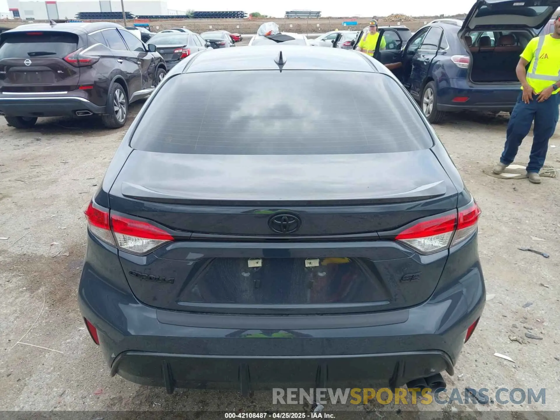 16 fotografías del automóvil dañado 5YFS4MCE6SP229741 TOYOTA COROLLA 2025