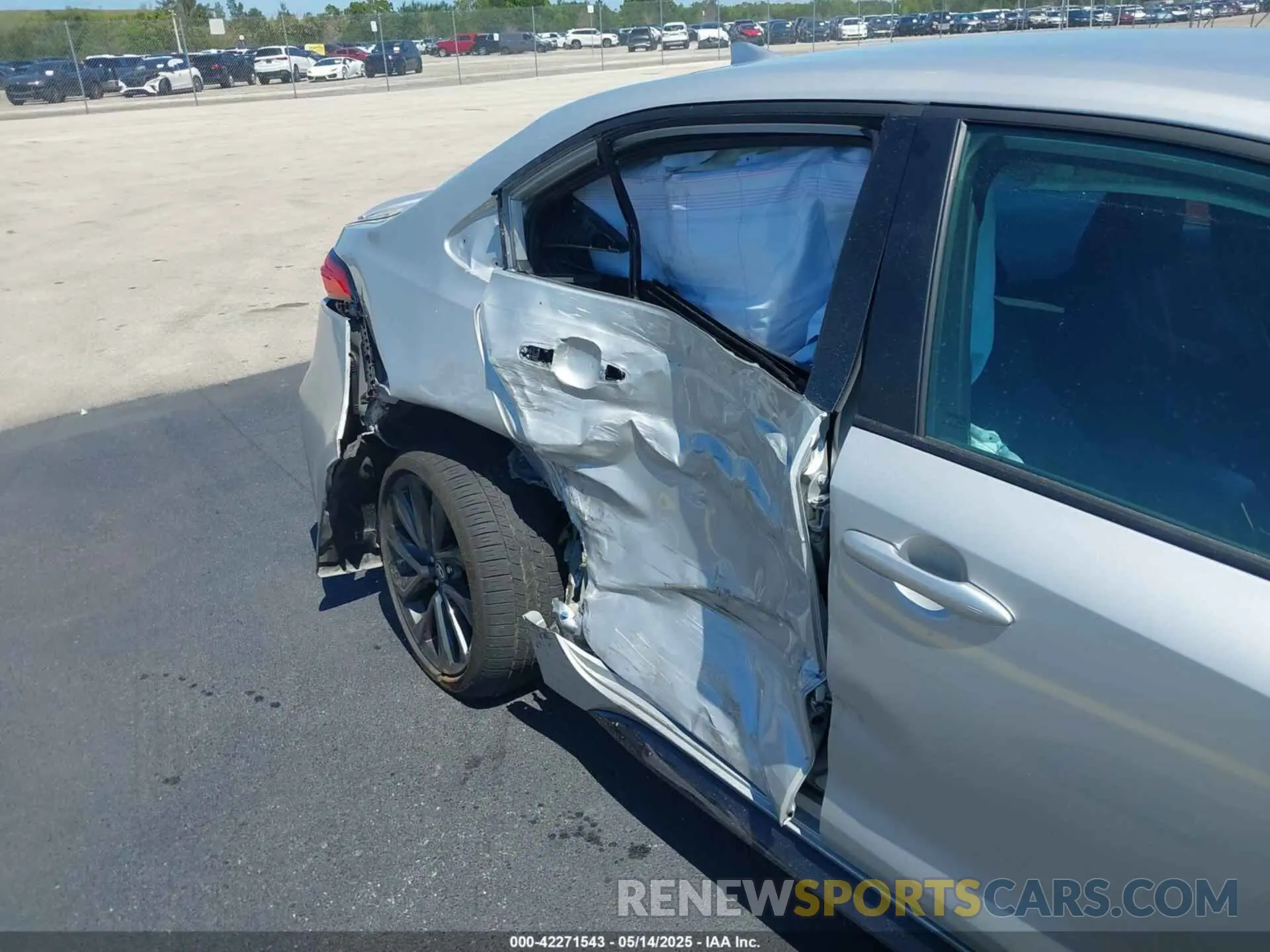 6 fotografías del automóvil dañado 5YFS4MCE8SP225237 TOYOTA COROLLA 2025