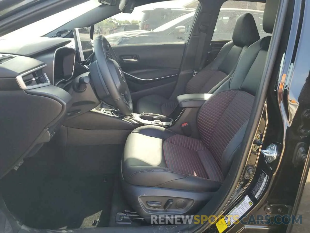 7 fotografías del automóvil dañado 5YFT4MCE5SP217617 TOYOTA COROLLA 2025