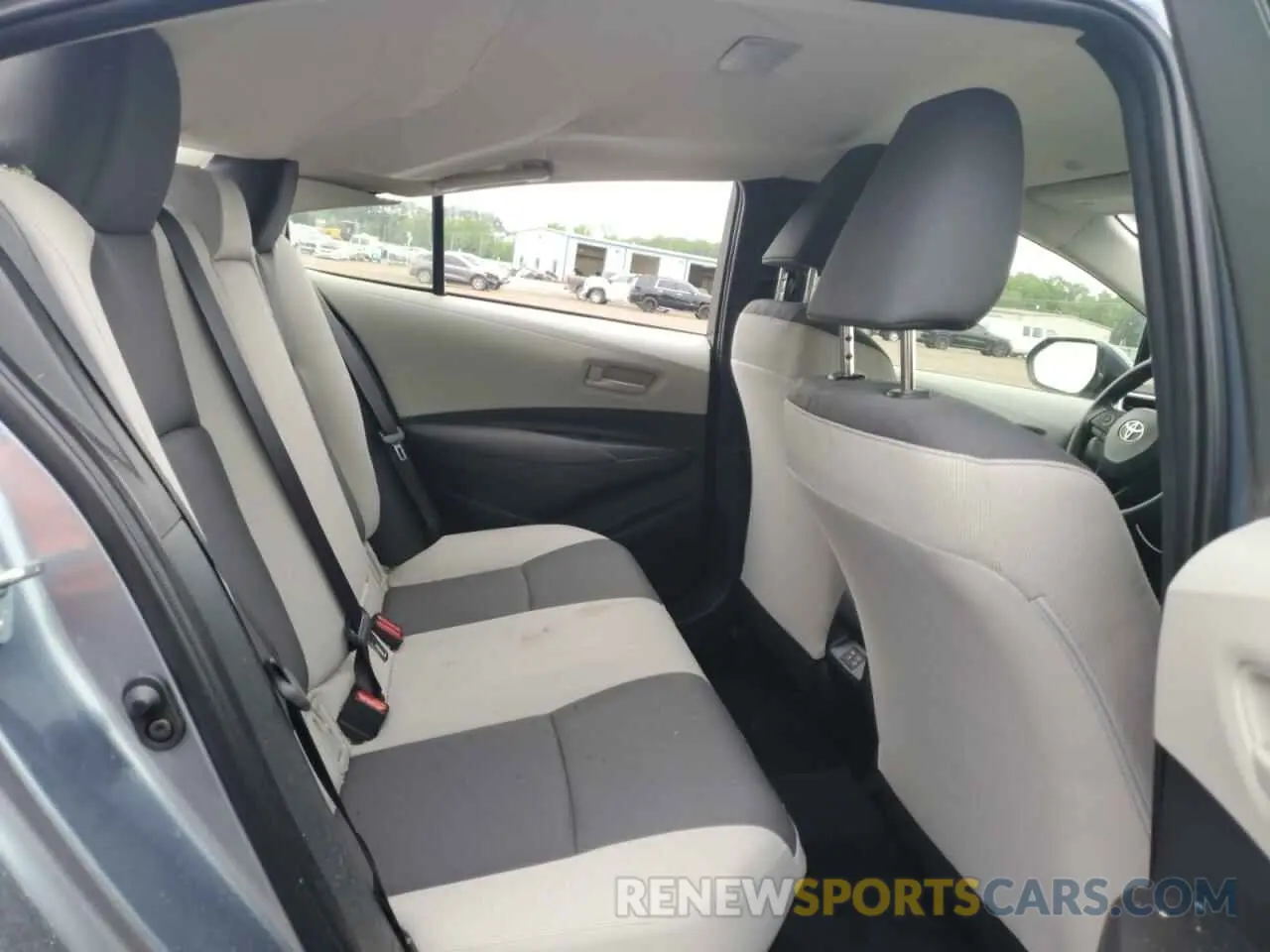 10 fotografías del automóvil dañado JTDBCMFE0SJ038190 TOYOTA COROLLA 2025