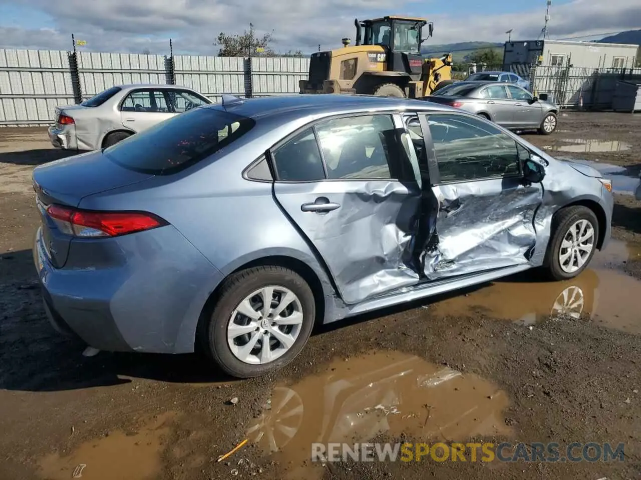 3 fotografías del automóvil dañado JTDBCMFE1SJ044614 TOYOTA COROLLA 2025
