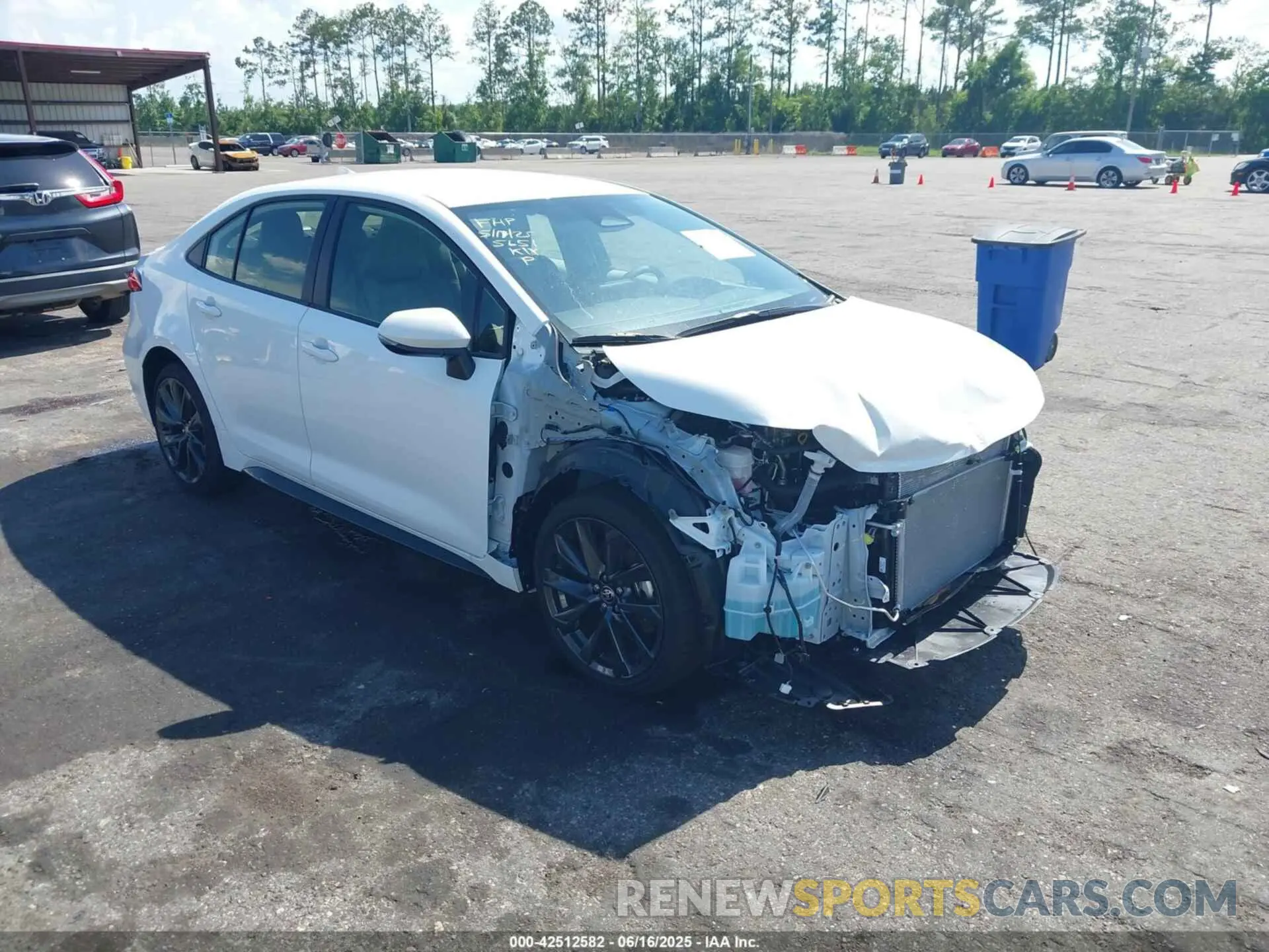 1 fotografías del automóvil dañado JTDBCMFE1SJ045651 TOYOTA COROLLA 2025