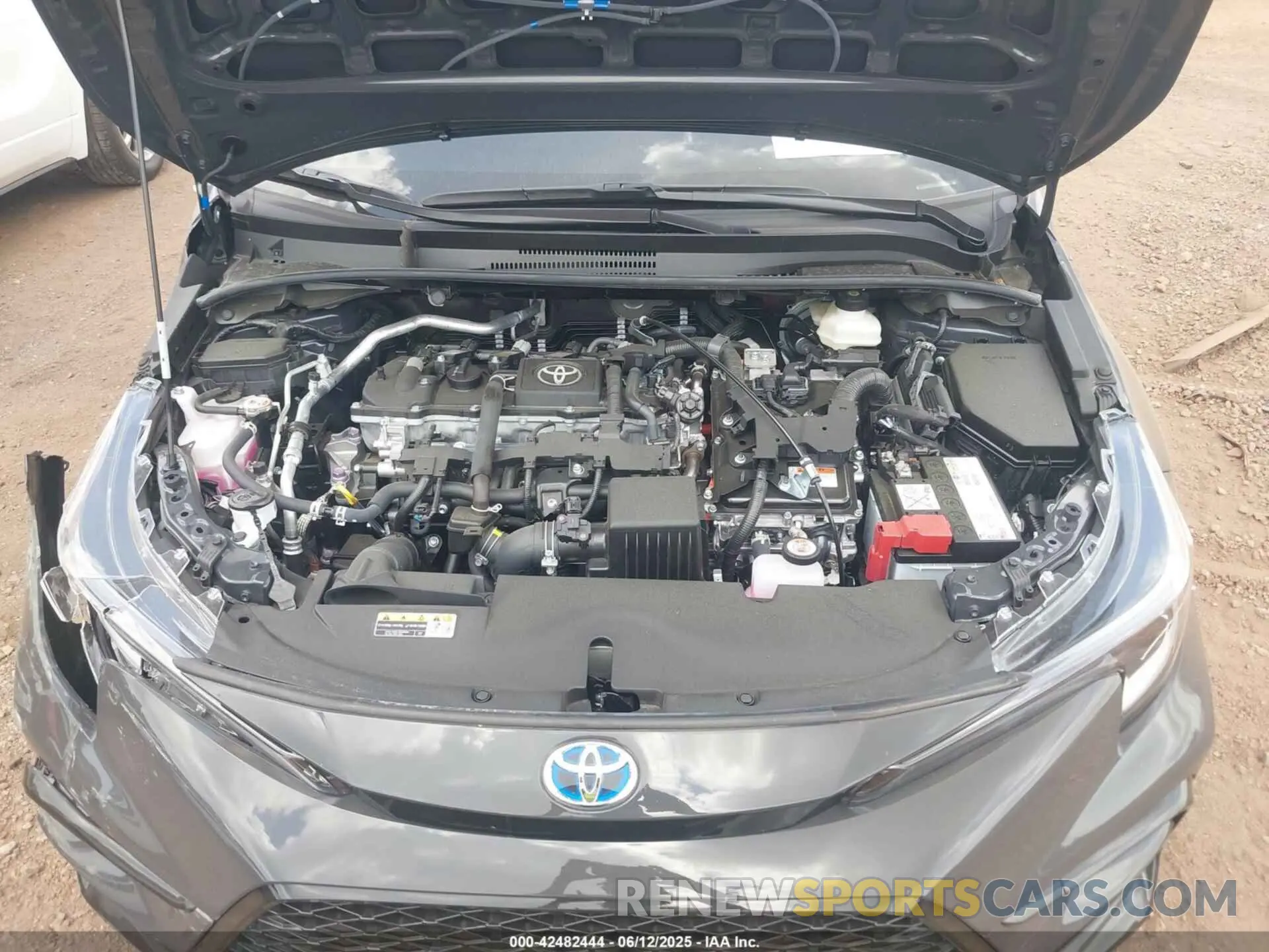 10 fotografías del automóvil dañado JTDBCMFE2S3078064 TOYOTA COROLLA 2025