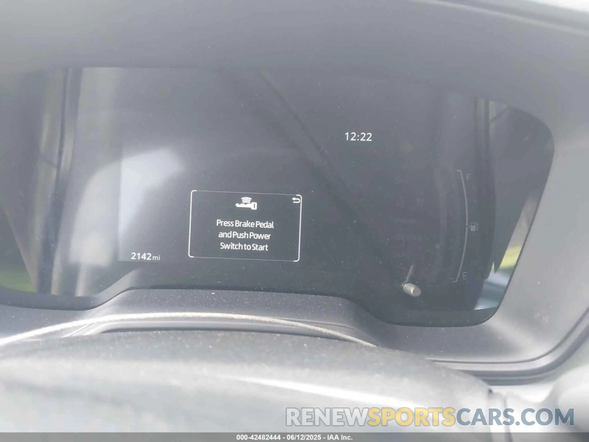 7 fotografías del automóvil dañado JTDBCMFE2S3078064 TOYOTA COROLLA 2025