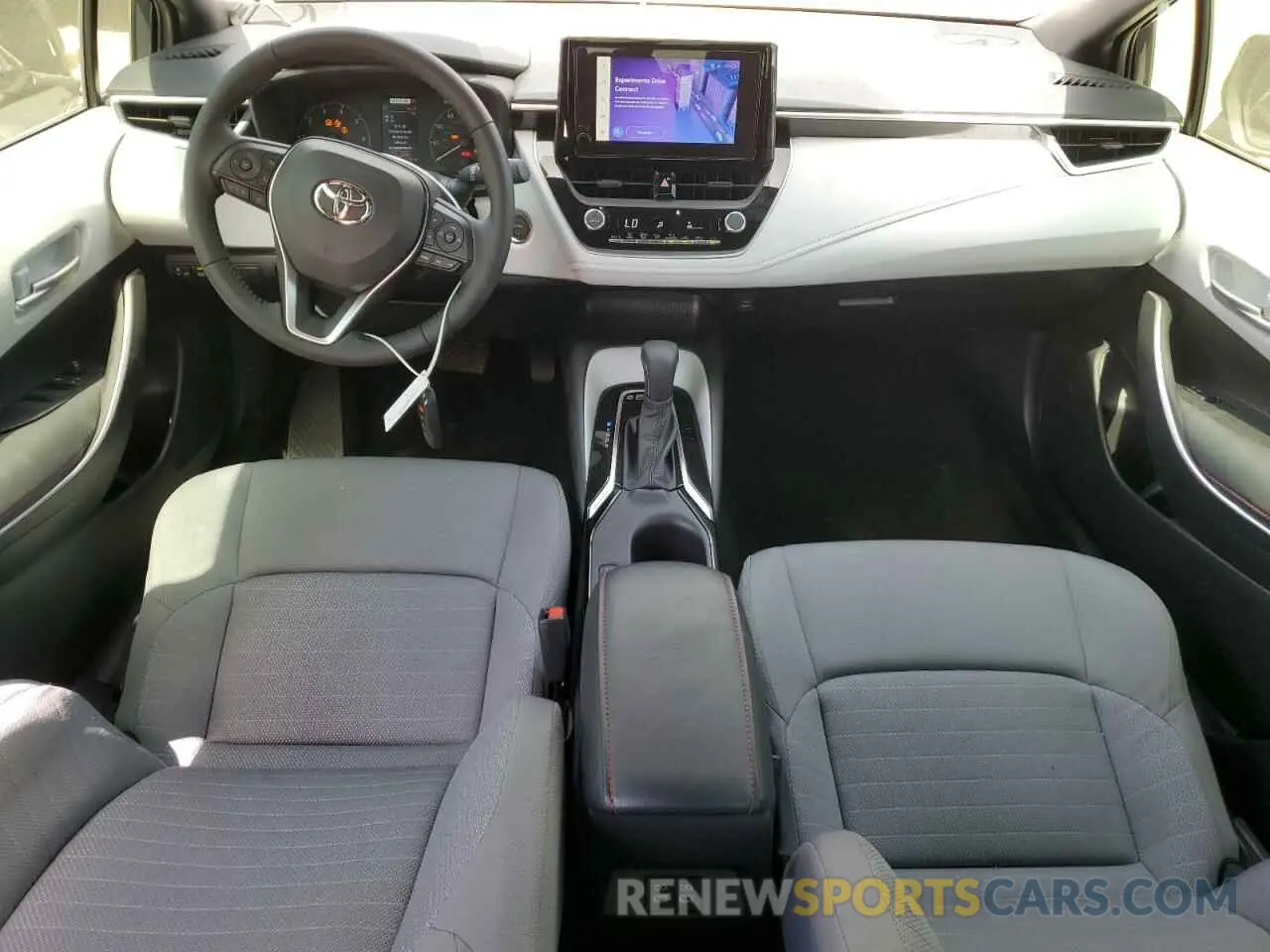 8 fotografías del automóvil dañado JTDBCMFE2S3086133 TOYOTA COROLLA 2025