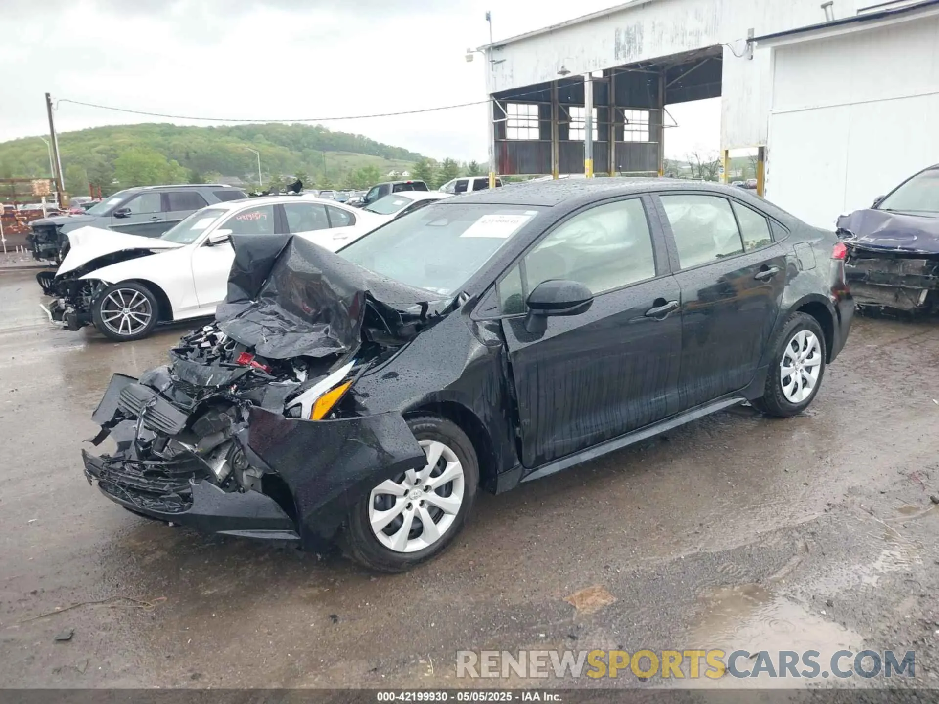 2 fotografías del automóvil dañado JTDBCMFE3S3075903 TOYOTA COROLLA 2025