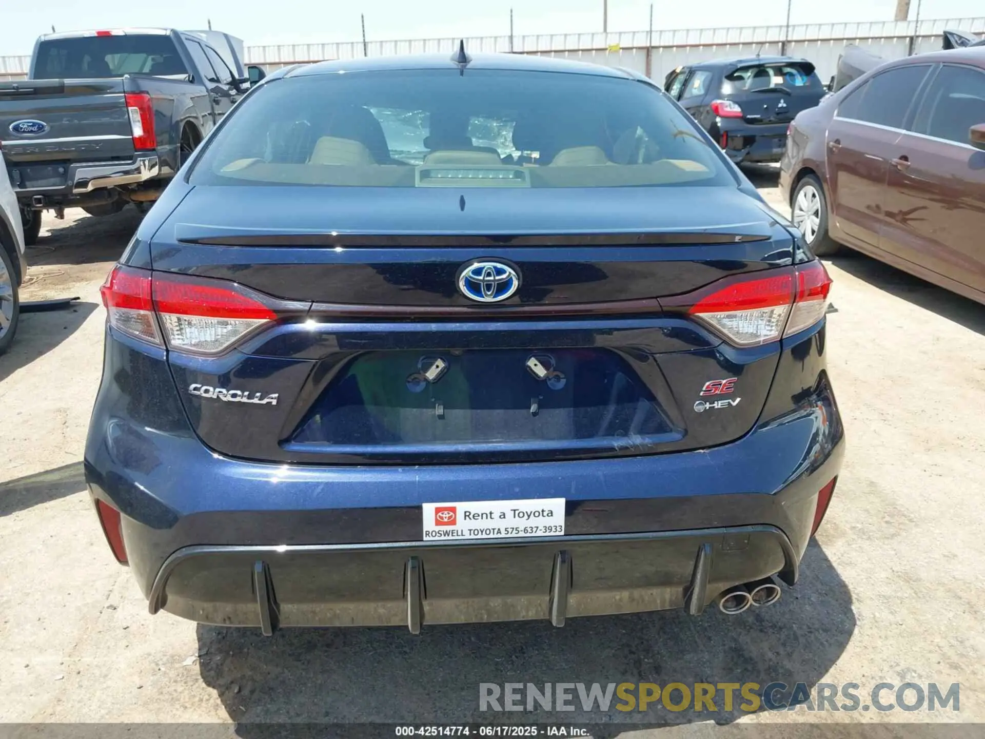 17 fotografías del automóvil dañado JTDBCMFE4S3069320 TOYOTA COROLLA 2025