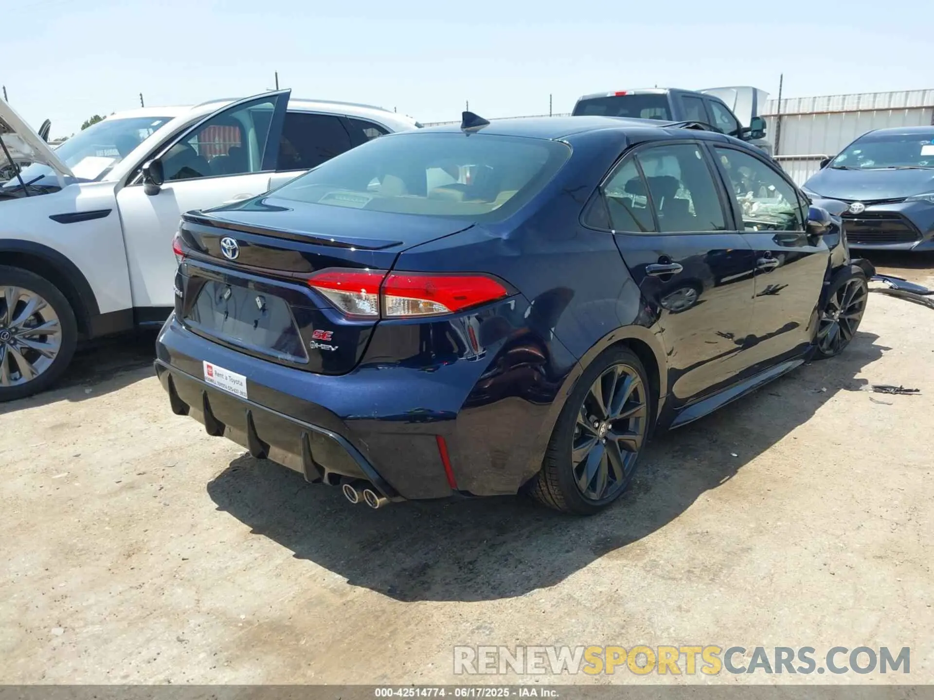 4 fotografías del automóvil dañado JTDBCMFE4S3069320 TOYOTA COROLLA 2025