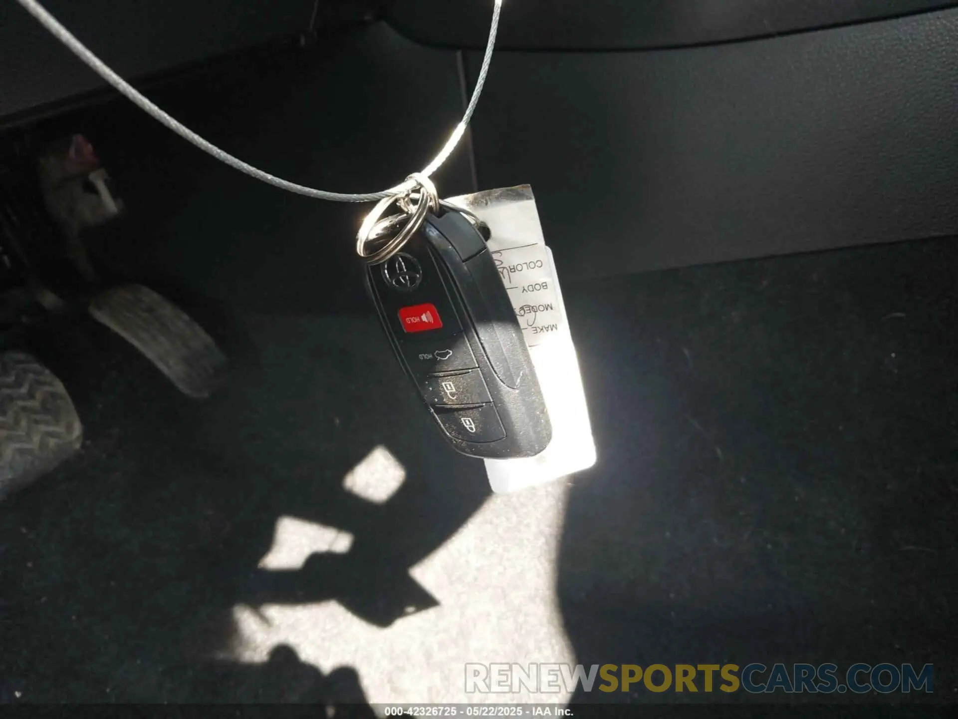 11 fotografías del automóvil dañado JTDBCMFE4S3072881 TOYOTA COROLLA 2025