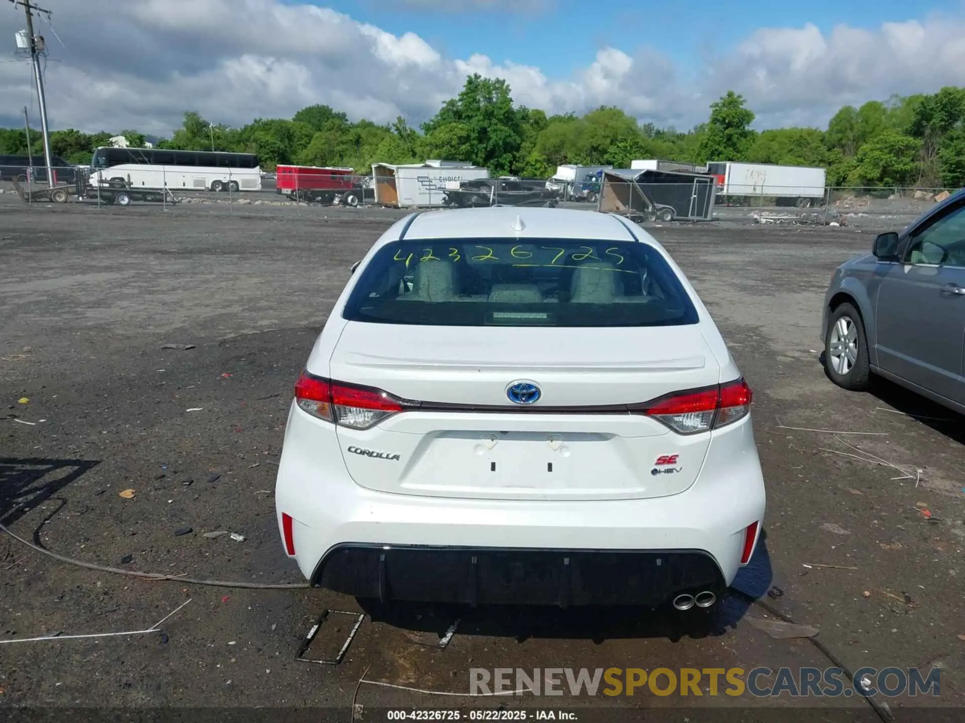 17 fotografías del automóvil dañado JTDBCMFE4S3072881 TOYOTA COROLLA 2025