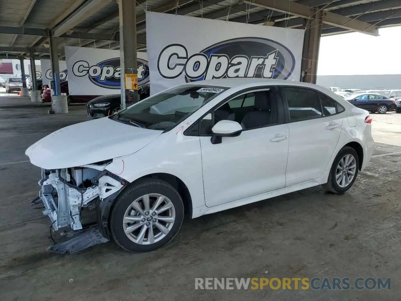 1 fotografías del automóvil dañado JTDBCMFE4SJ039360 TOYOTA COROLLA 2025