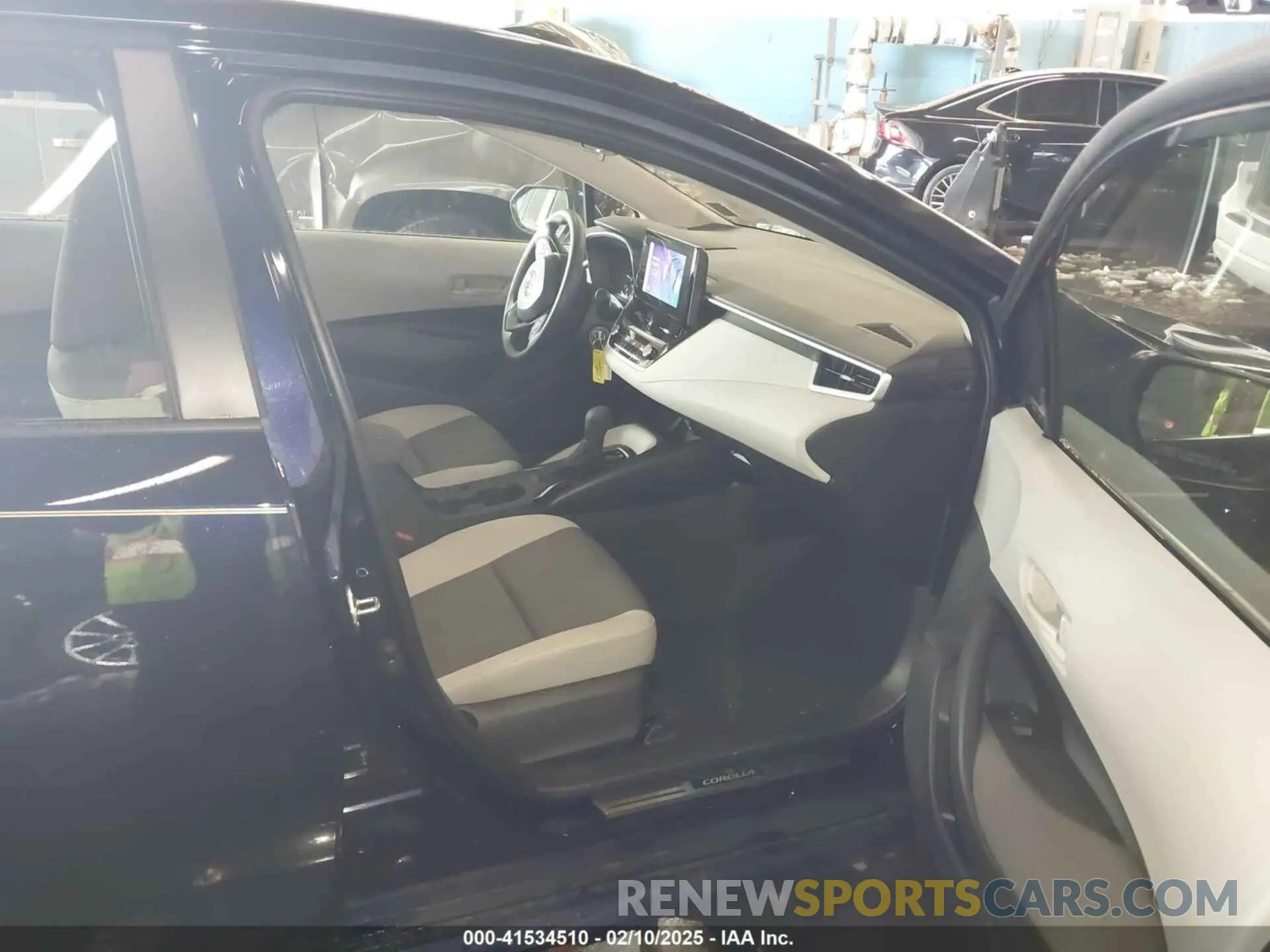 5 fotografías del automóvil dañado JTDBCMFE6S3071845 TOYOTA COROLLA 2025